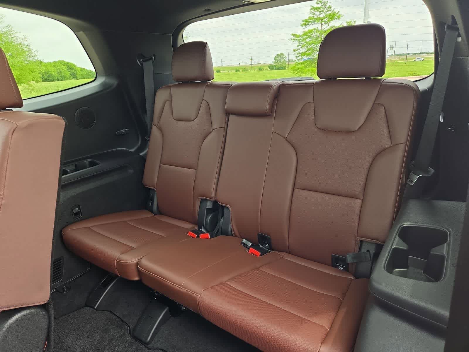 Thumbnail: 2025 Kia Telluride - 37