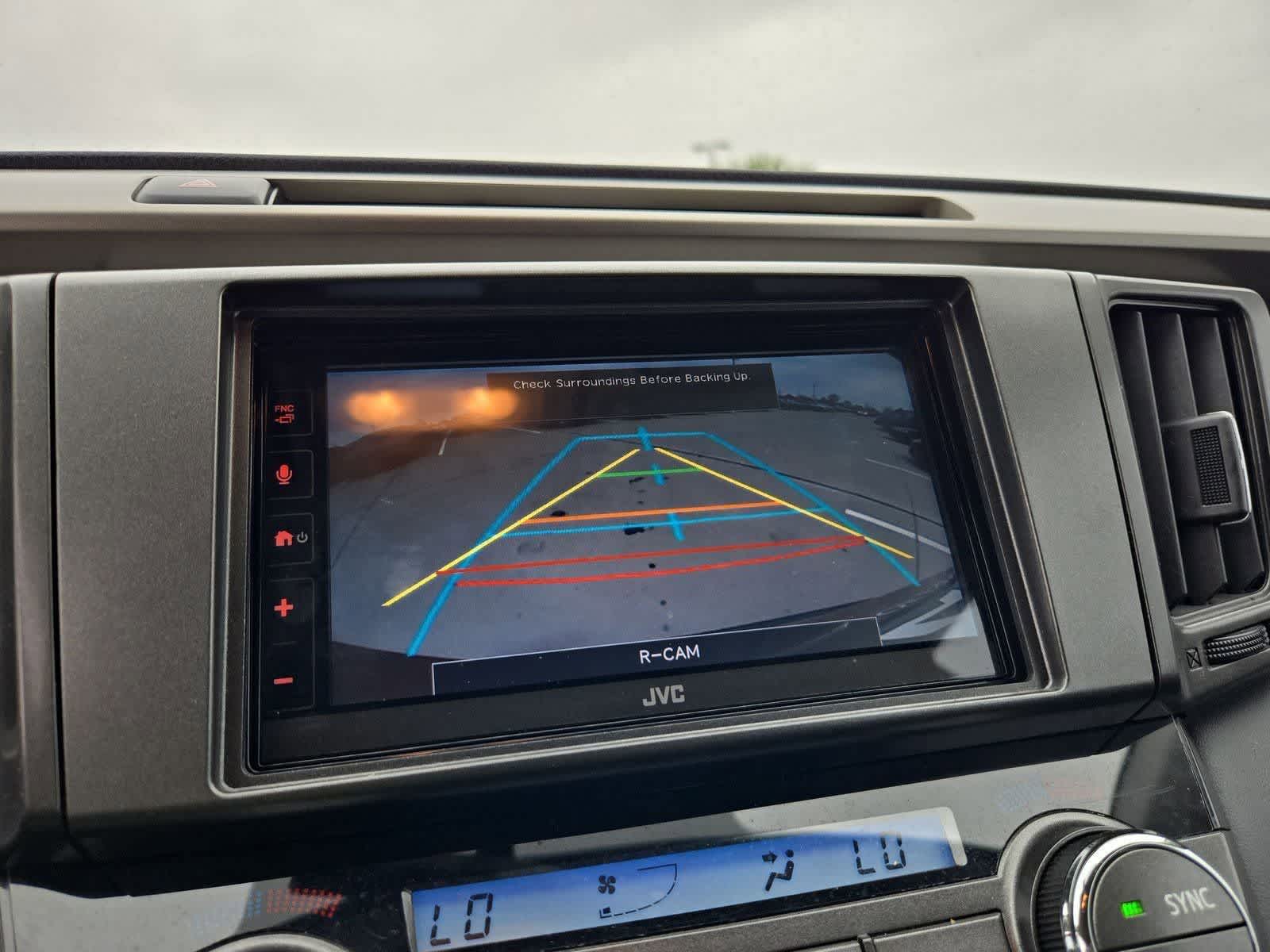 Thumbnail: 2014 Toyota RAV4 - 29