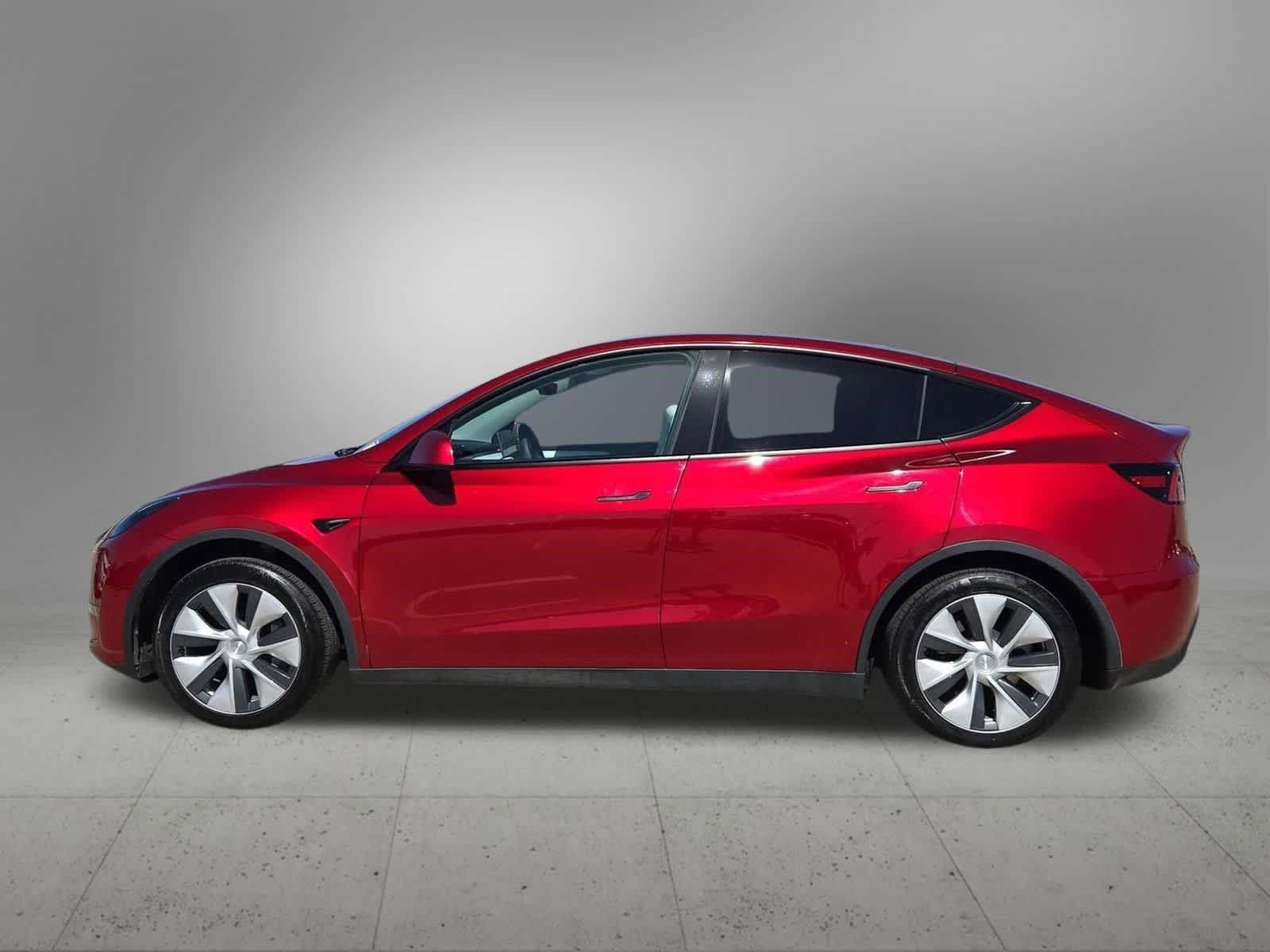 Thumbnail: 2024 Tesla Model Y - 3