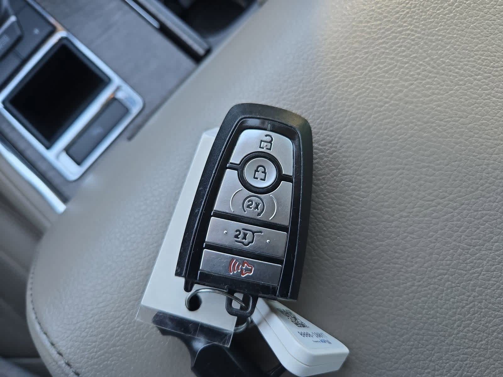 Thumbnail: 2019 Ford Expedition - 37