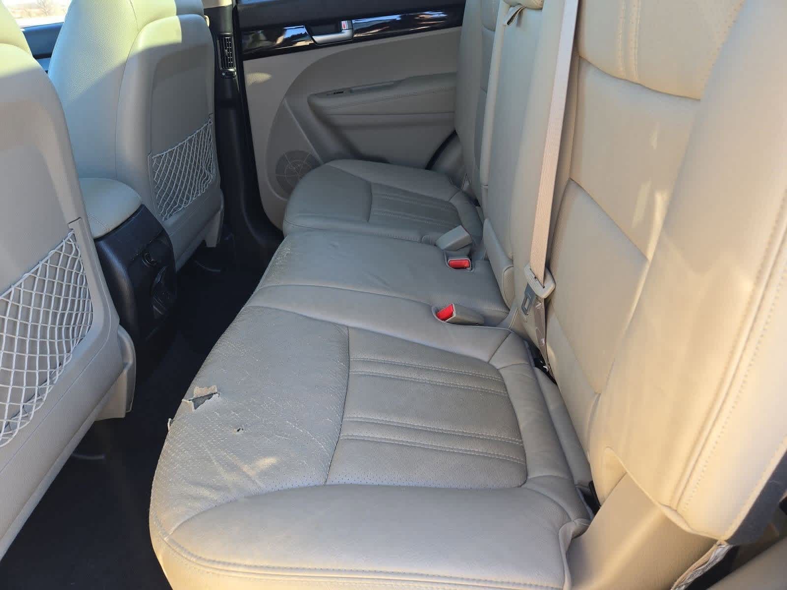 Thumbnail: 2015 Kia Sorento - 19