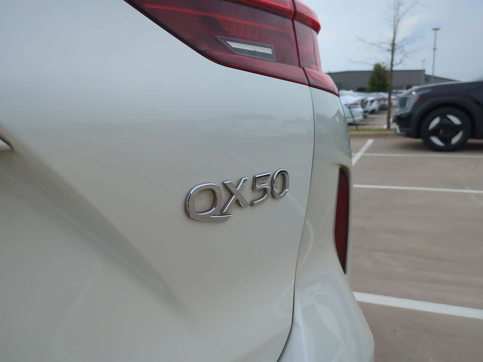 Thumbnail: 2020 INFINITI QX50 - 12