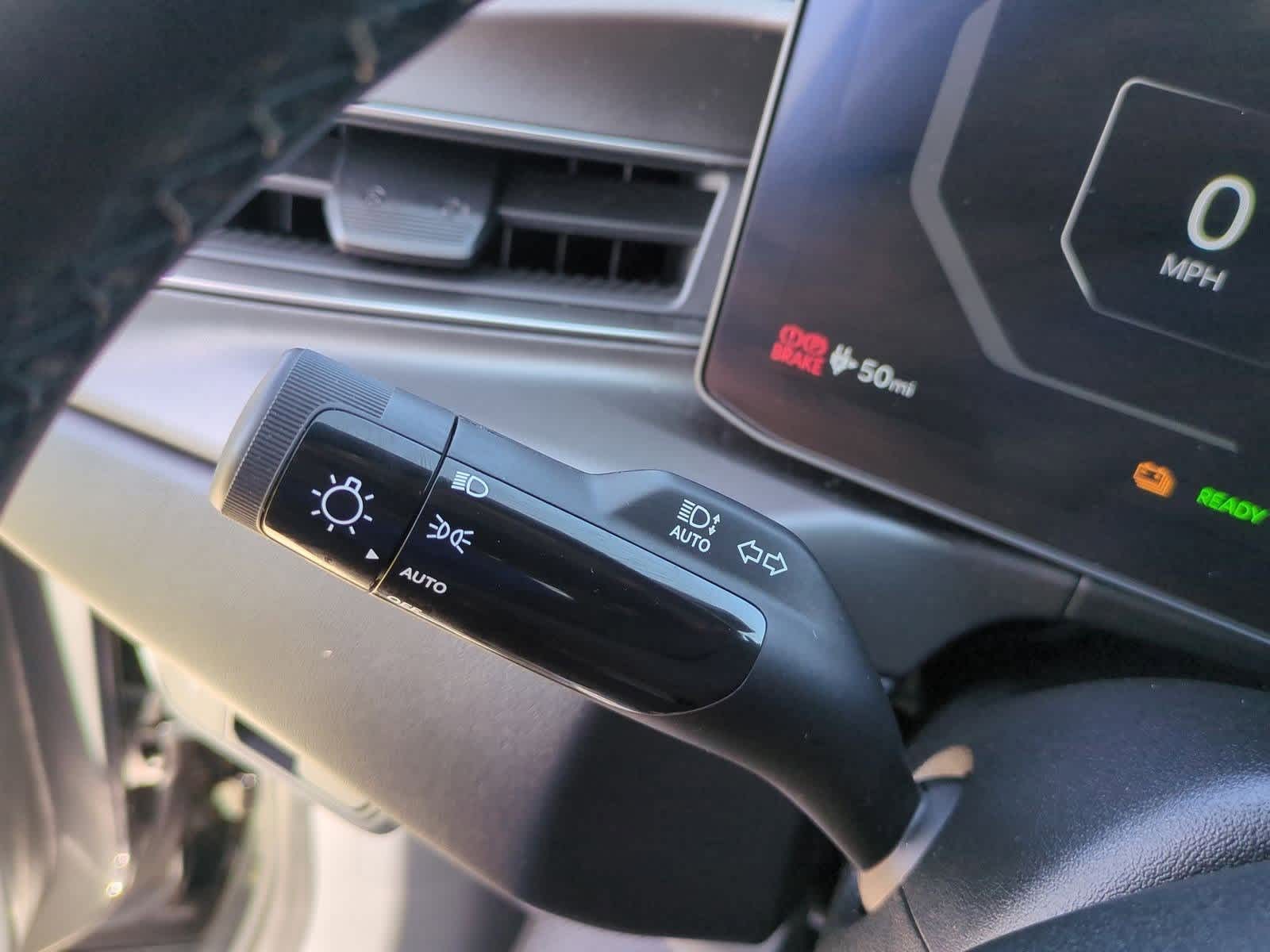 Thumbnail: 2024 Kia EV9 - 24
