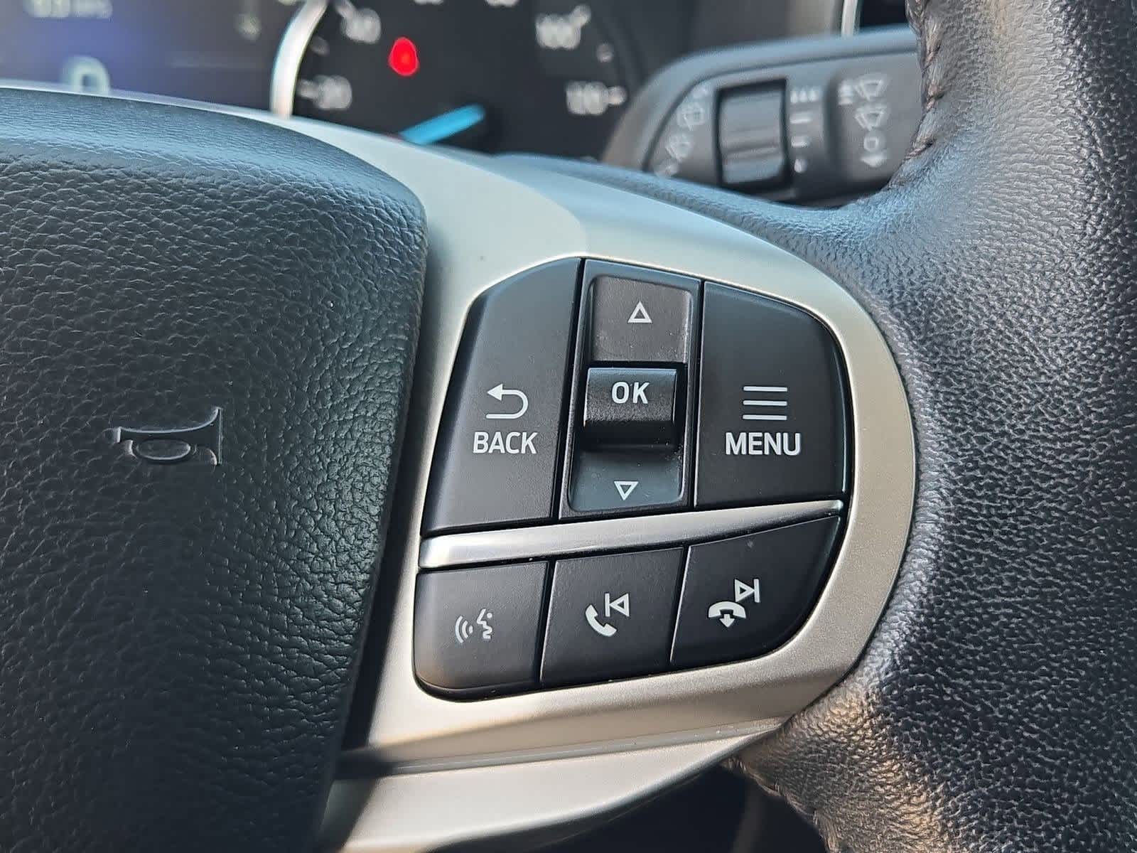 Thumbnail: 2023 Ford Explorer - 22