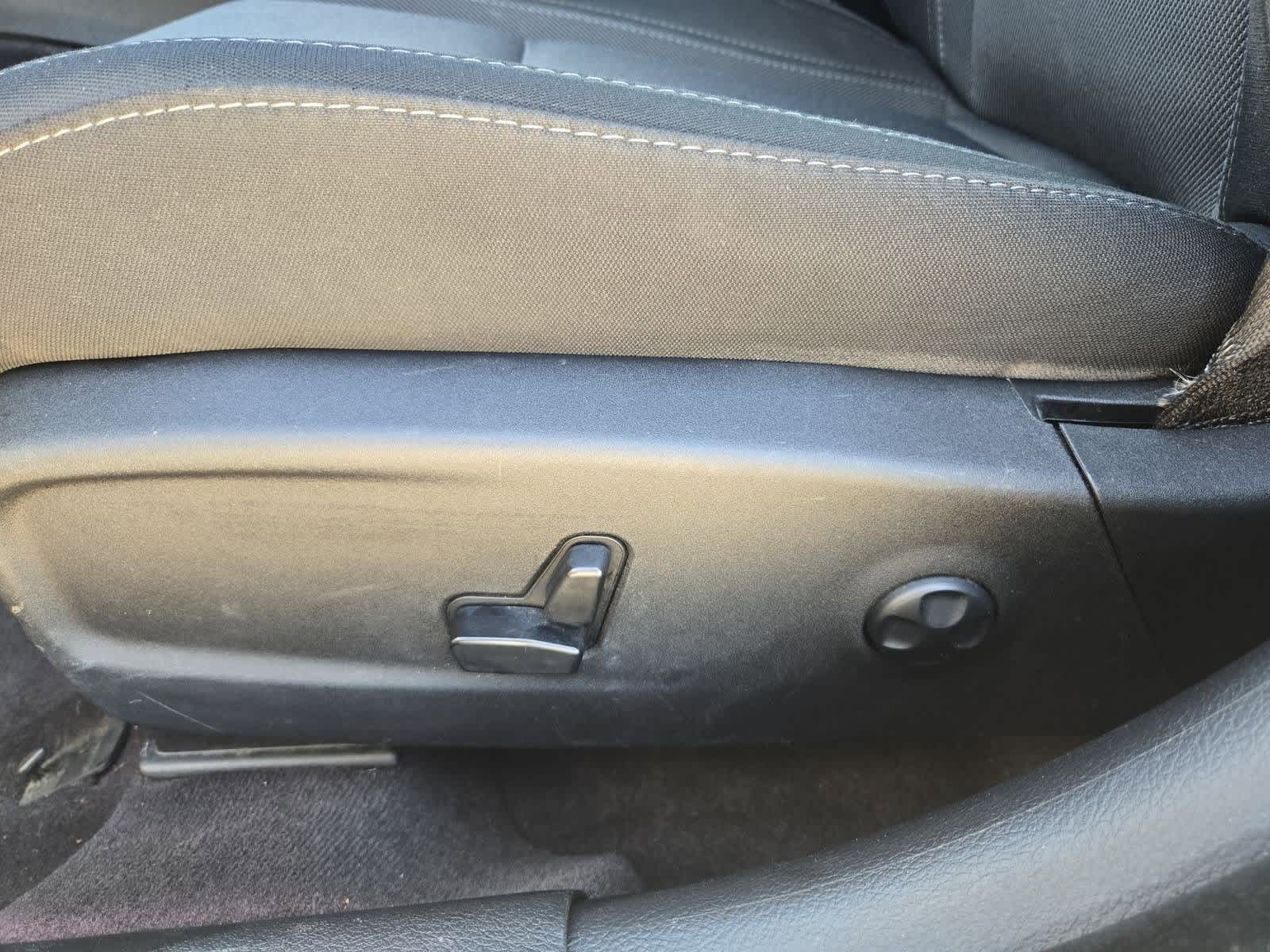 Thumbnail: 2018 Dodge Charger - 16