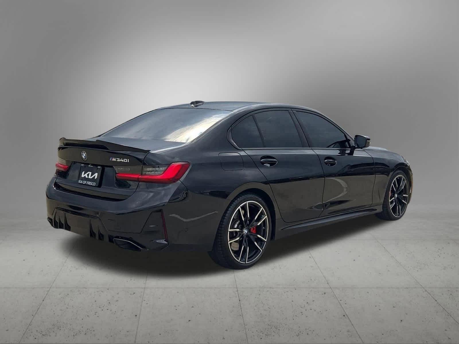Thumbnail: 2025 BMW 3 Series - 6