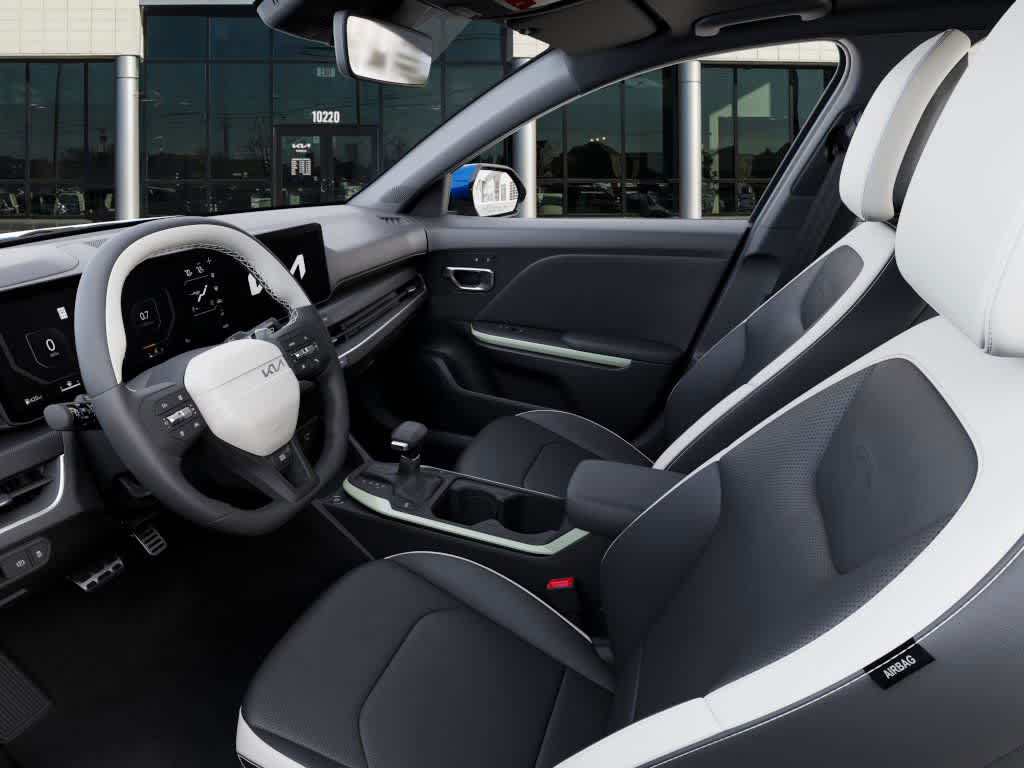 Thumbnail: 2025 Kia K4 - 17