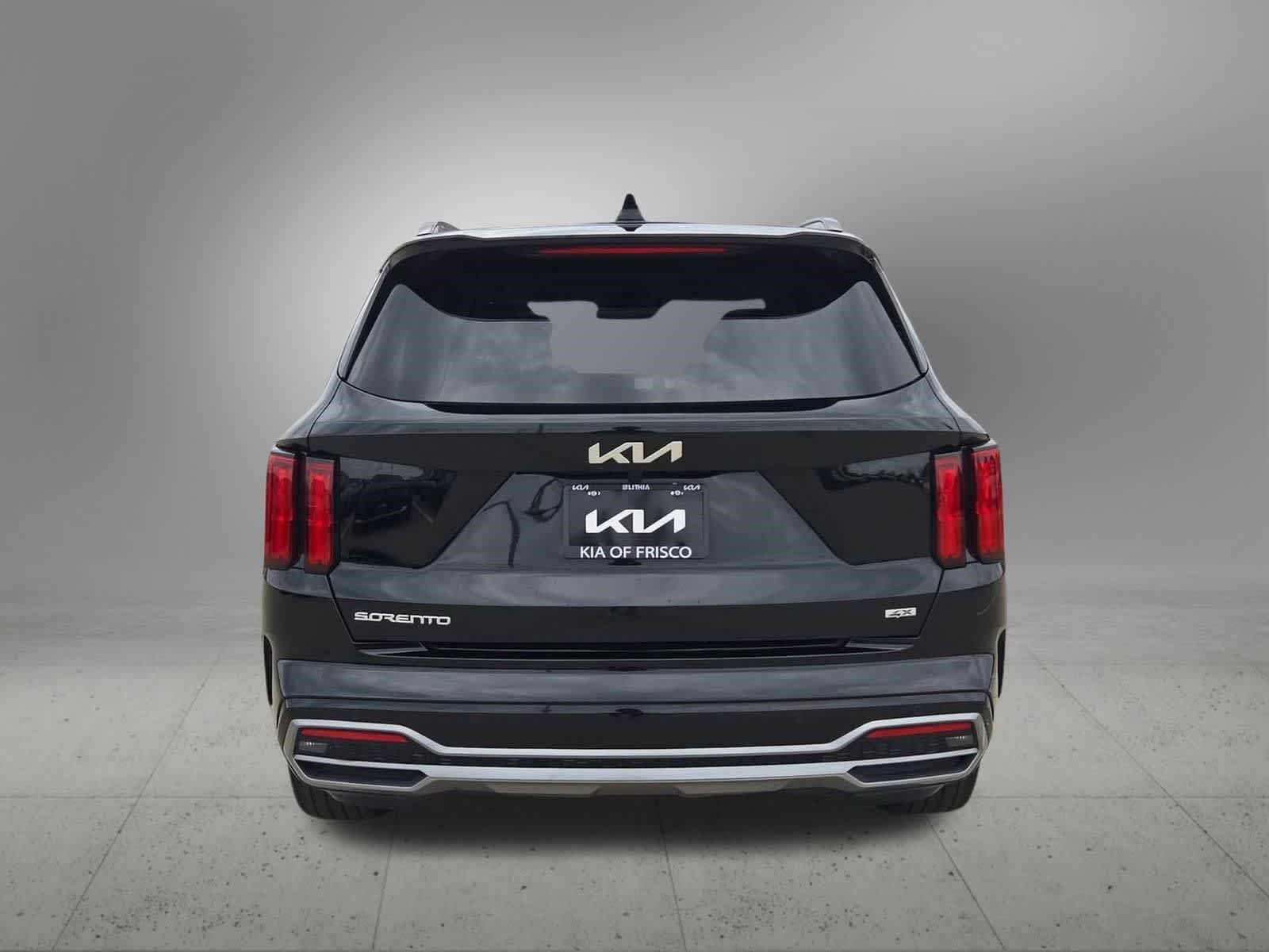 Thumbnail: 2023 Kia Sorento - 5