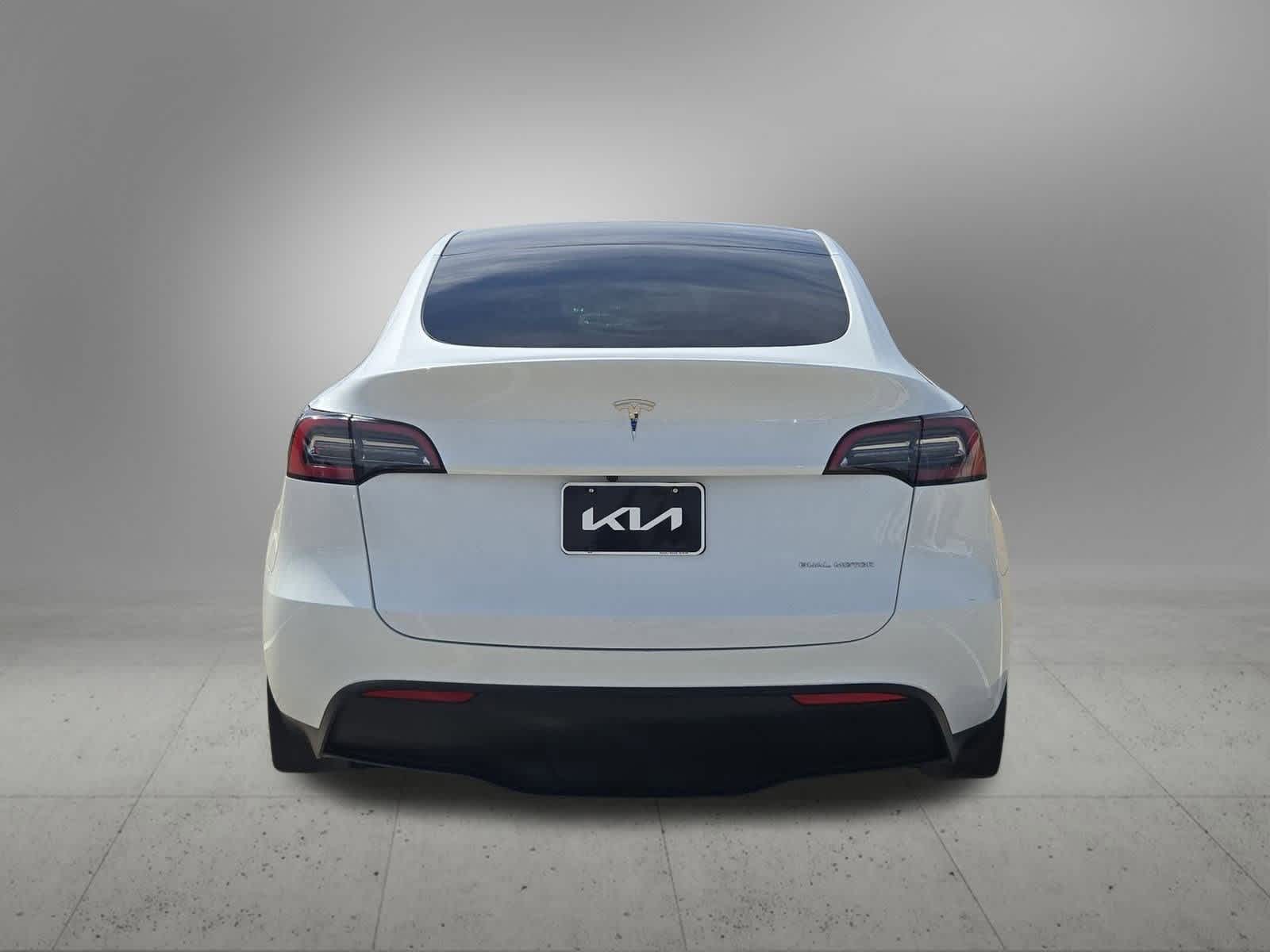 Thumbnail: 2023 Tesla Model Y - 11