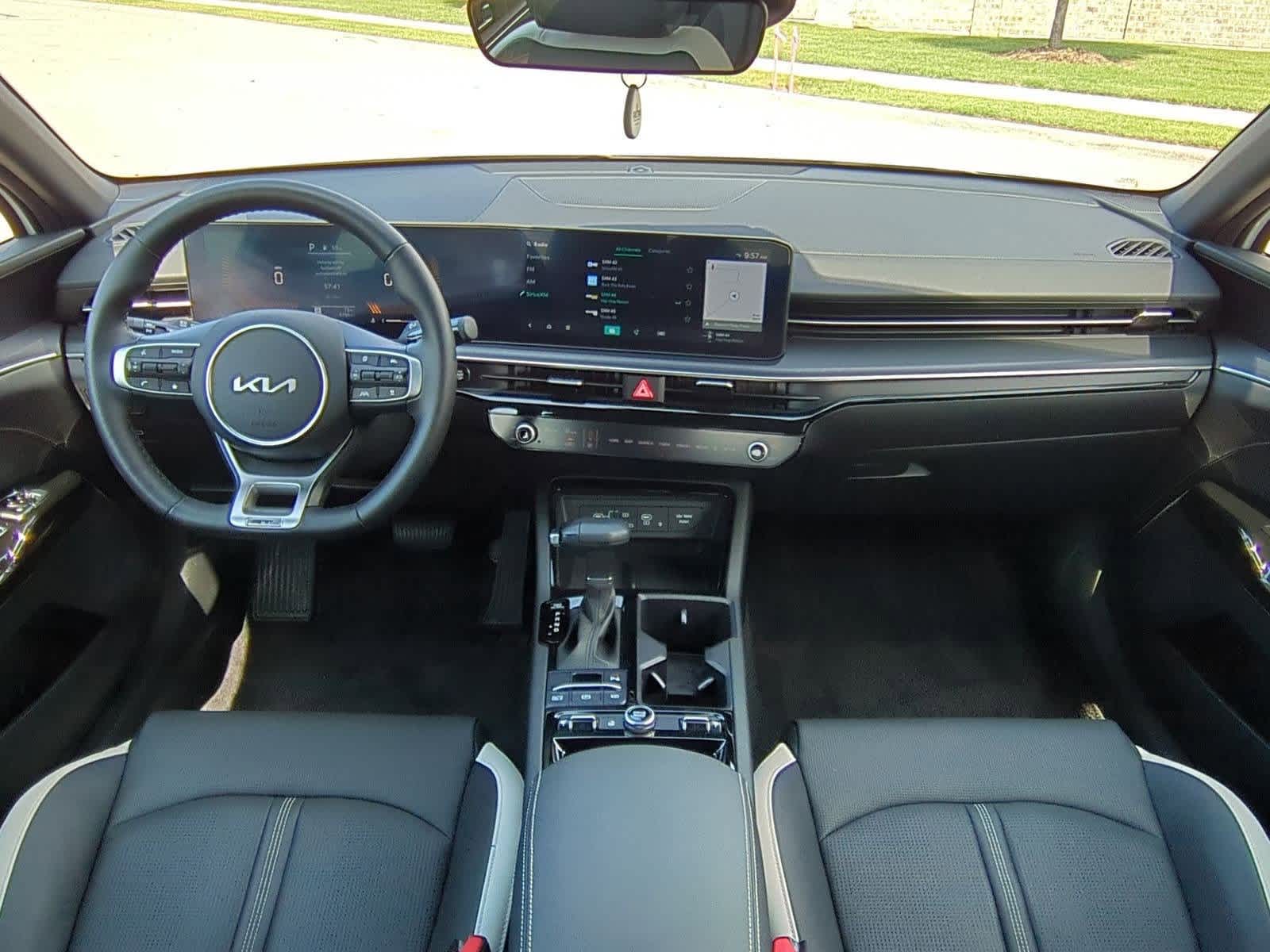 2025 Kia K5 GT-Line 15