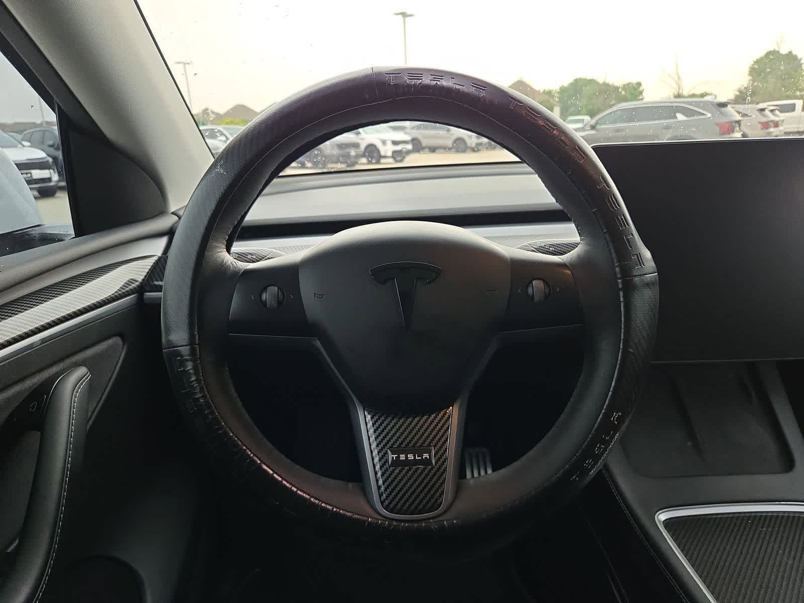 Thumbnail: 2022 Tesla Model Y - 20