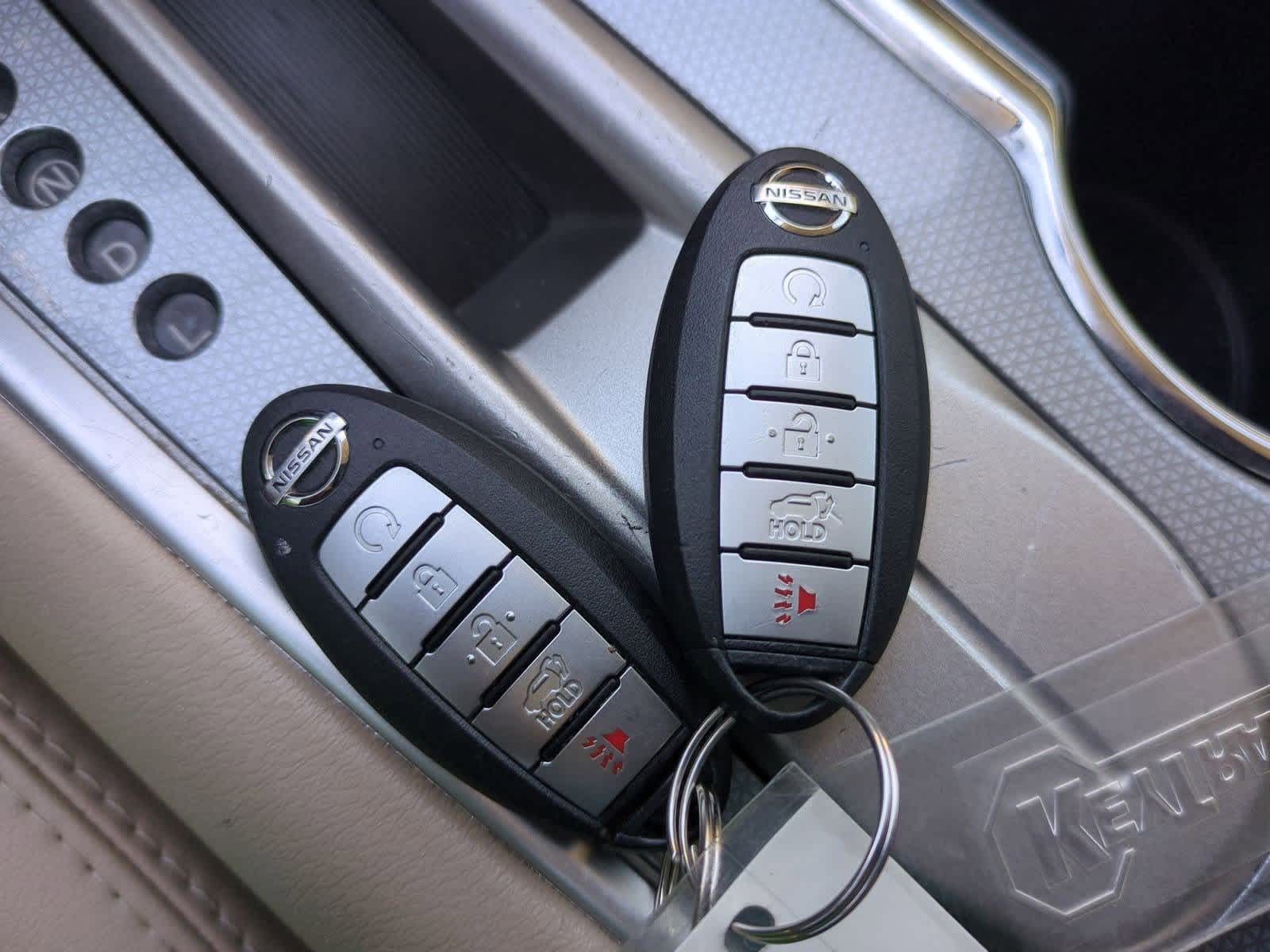 Thumbnail: 2020 Nissan Pathfinder - 33
