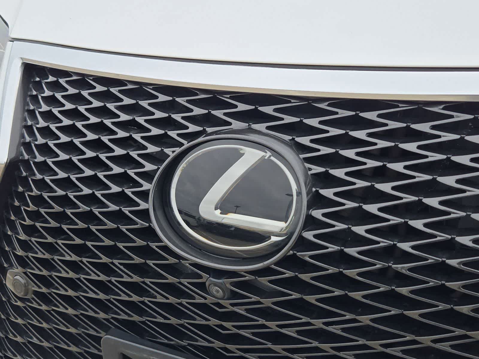 Thumbnail: 2017 Lexus RX - 12