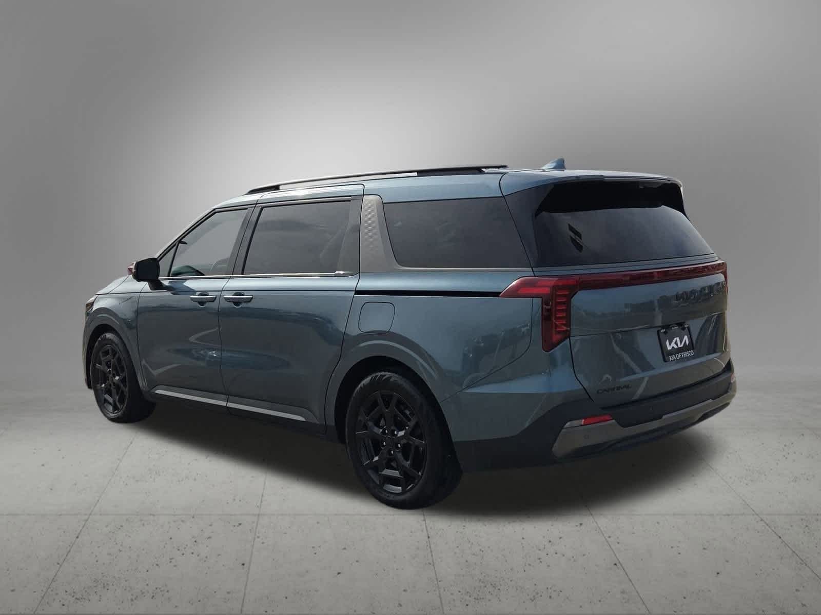 Thumbnail: 2025 Kia Carnival - 4