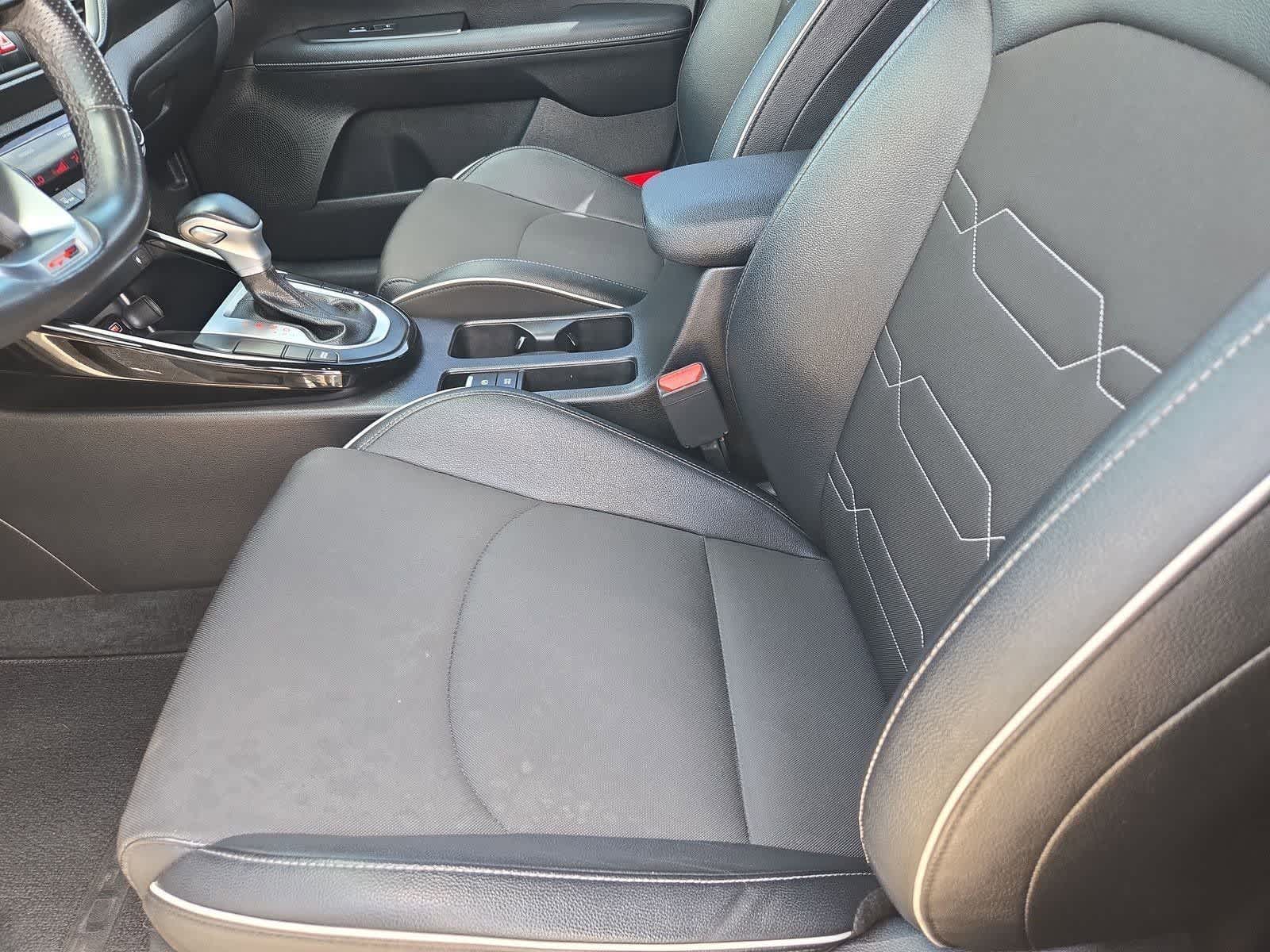 Thumbnail: 2022 Kia Forte - 15