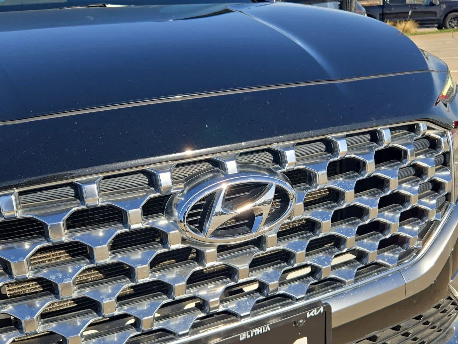 Thumbnail: 2022 Hyundai Santa Fe - 10