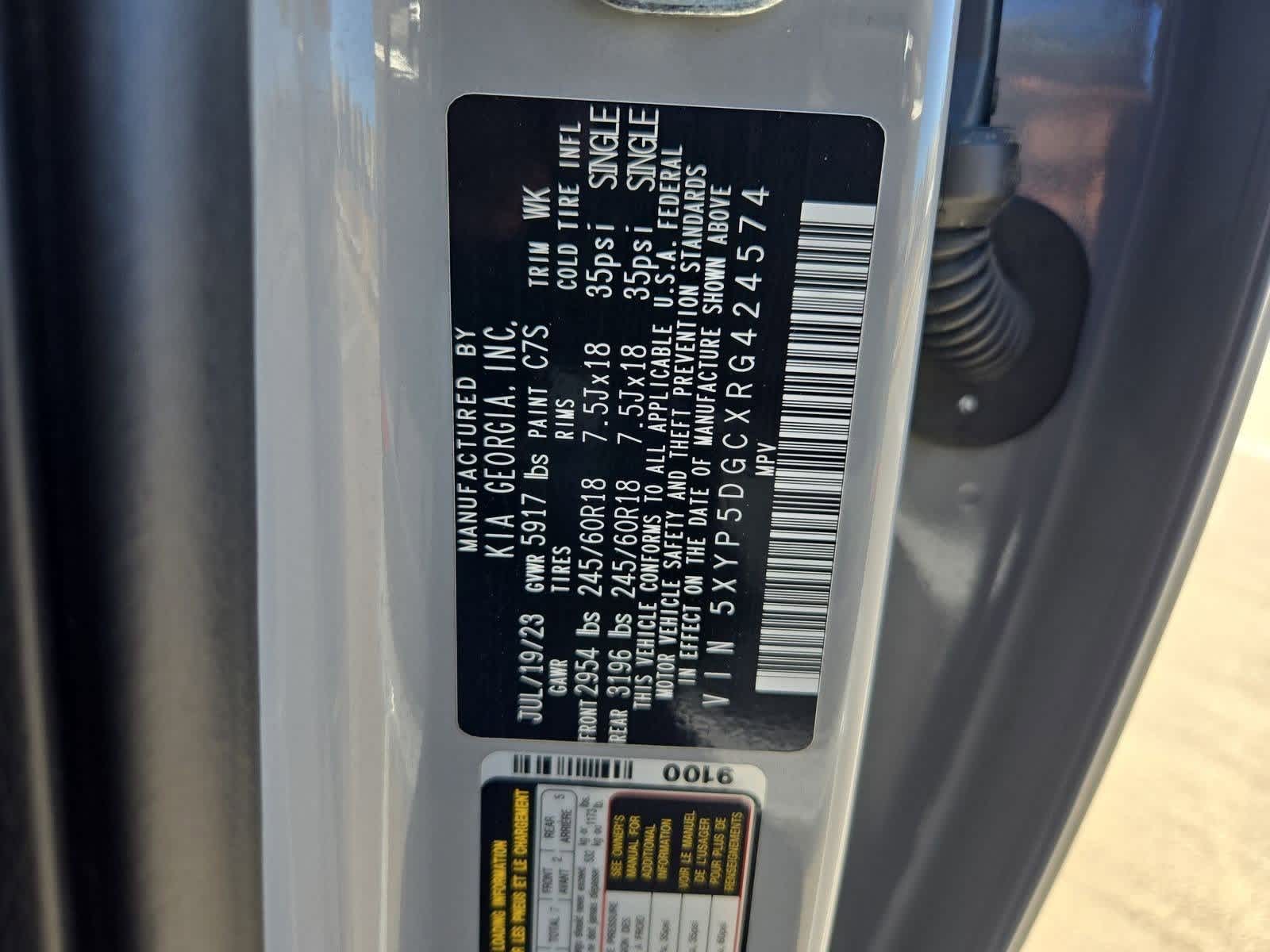 Thumbnail: 2024 Kia Telluride - 37