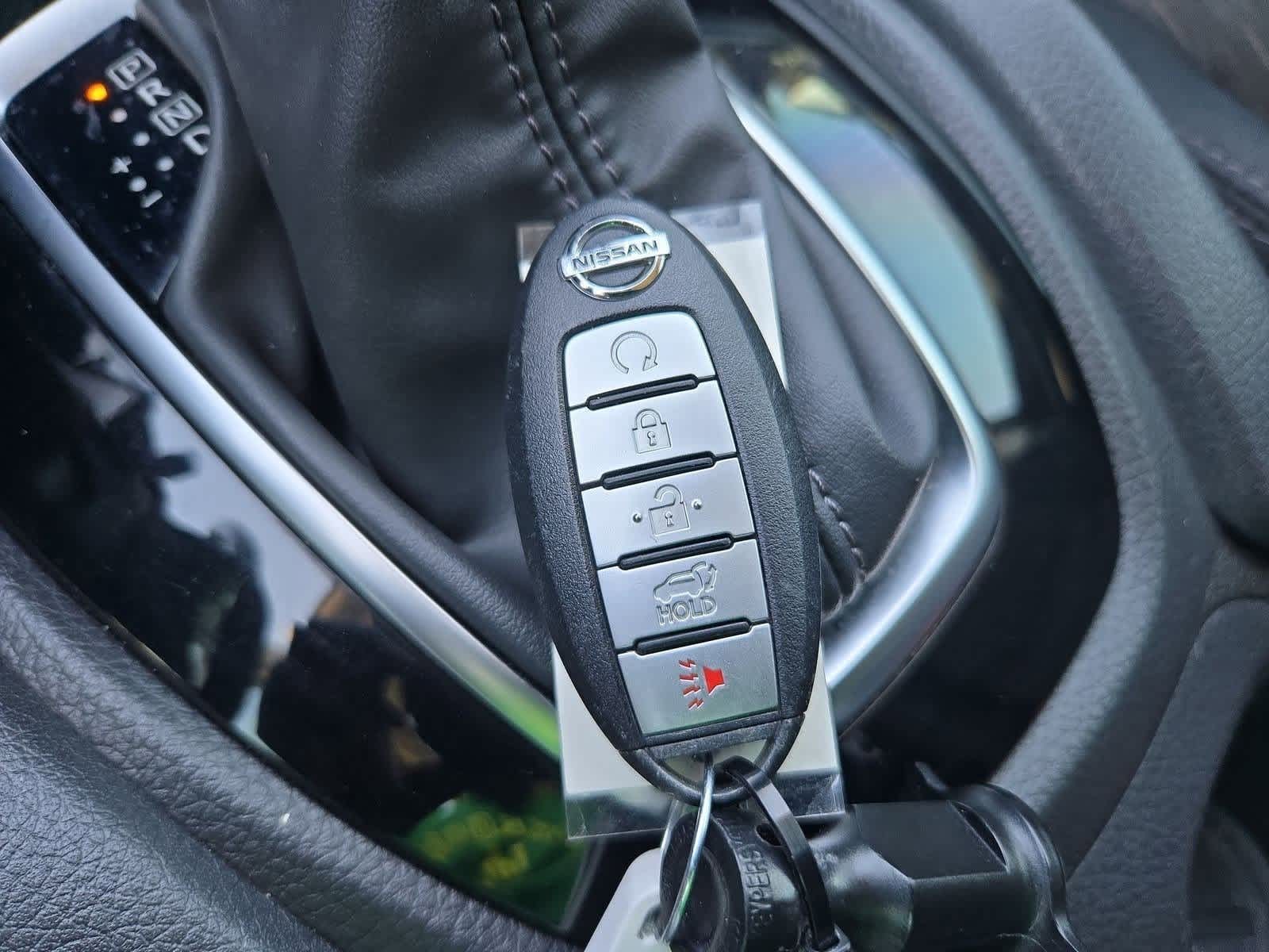 Thumbnail: 2018 Nissan Rogue - 31