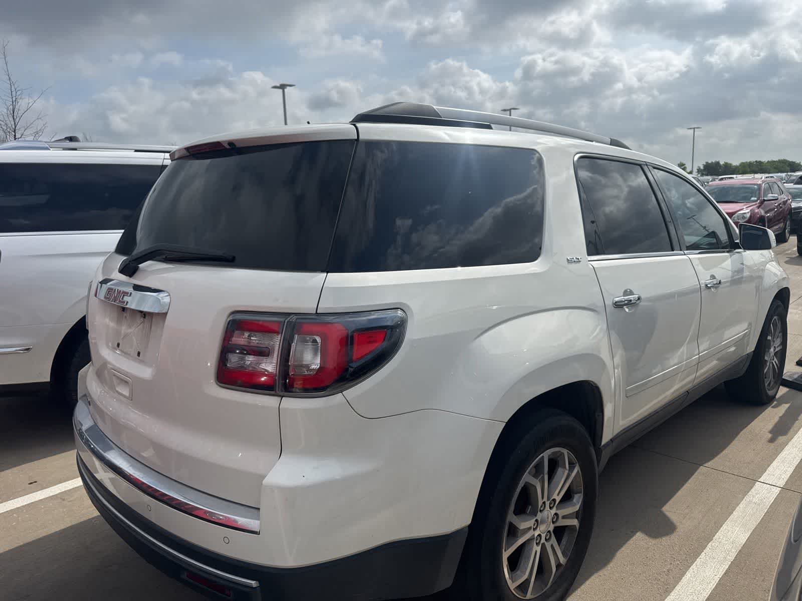 Thumbnail: 2015 GMC Acadia - 3