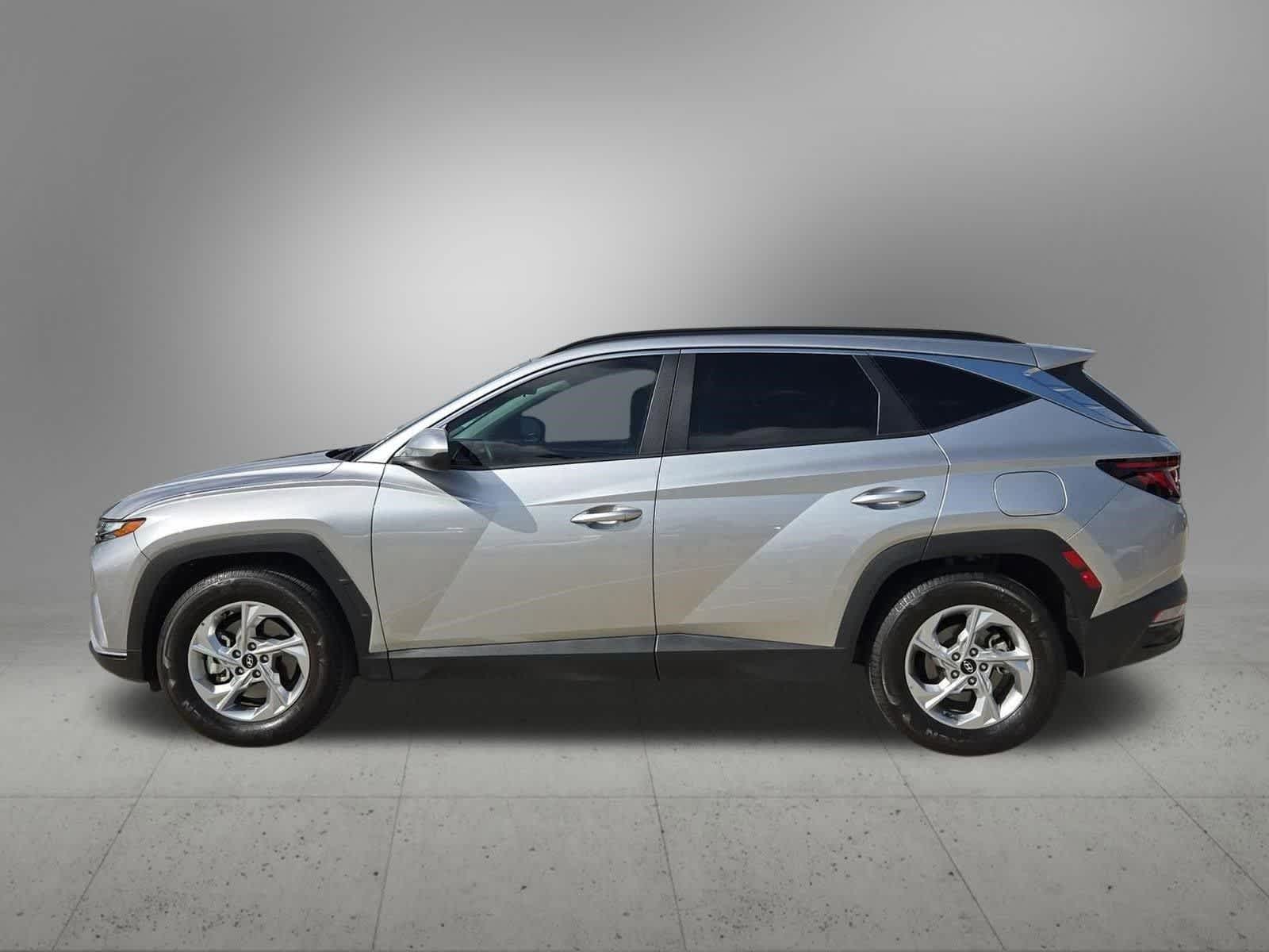 Thumbnail: 2024 Hyundai Tucson - 3