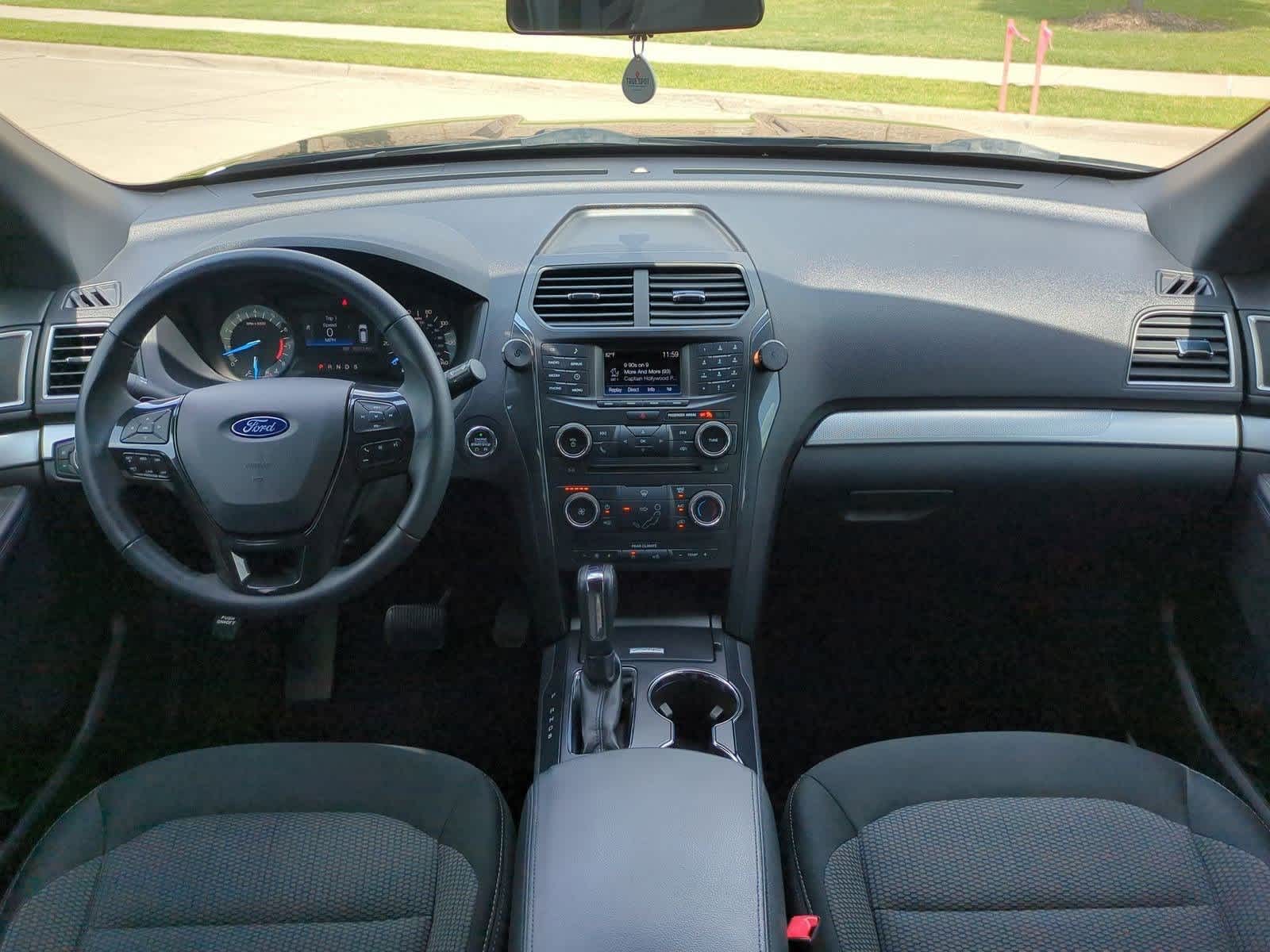 Thumbnail: 2017 Ford Explorer - 14