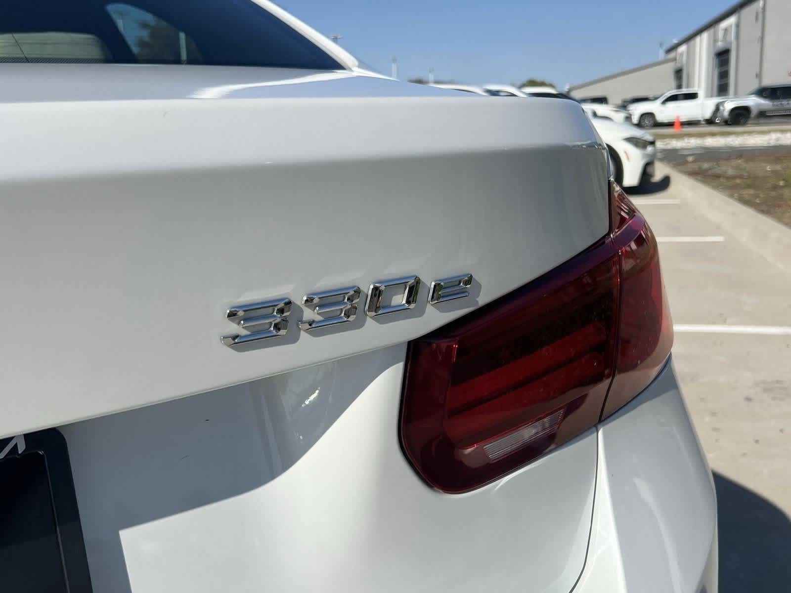 Thumbnail: 2018 BMW 3 Series - 18