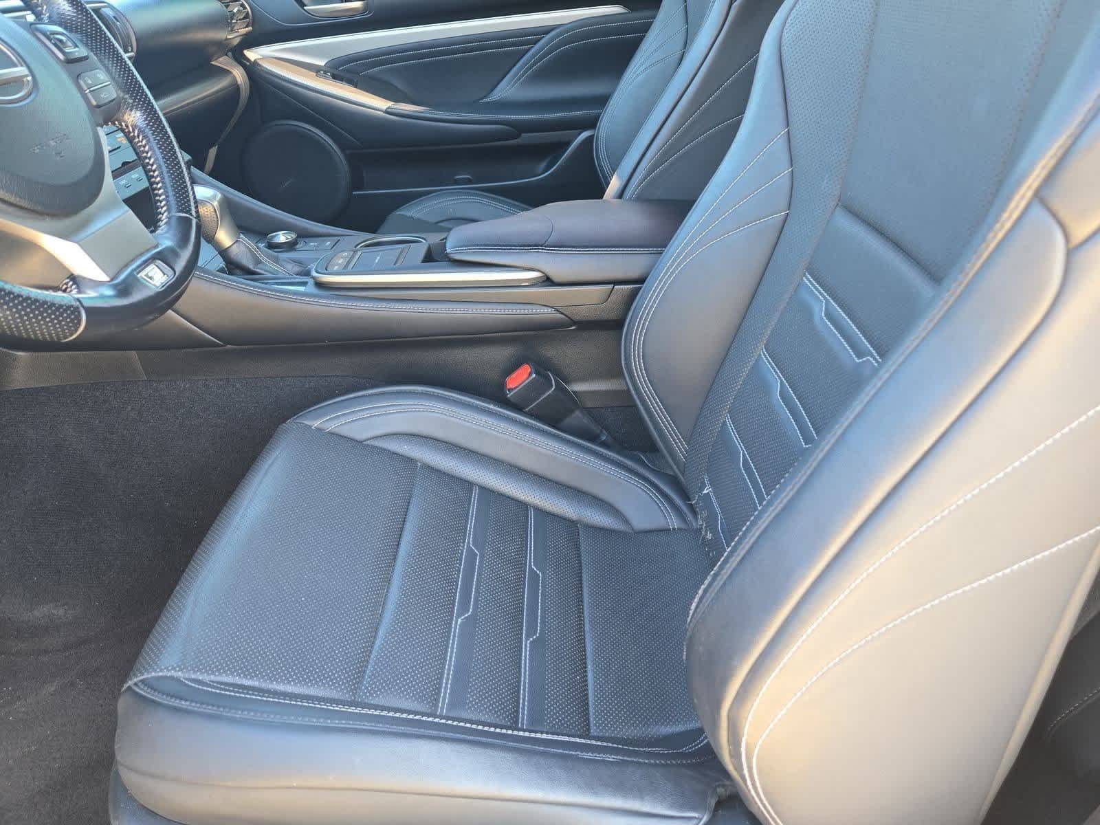 Thumbnail: 2016 Lexus RC - 14