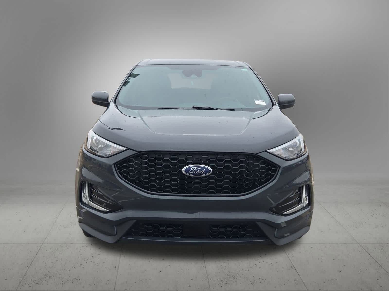Thumbnail: 2021 Ford Edge - 9