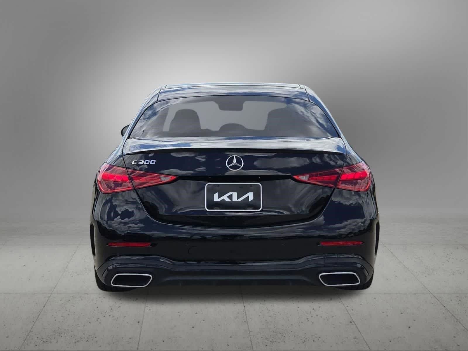 Thumbnail: 2023 Mercedes-Benz C-Class - 4