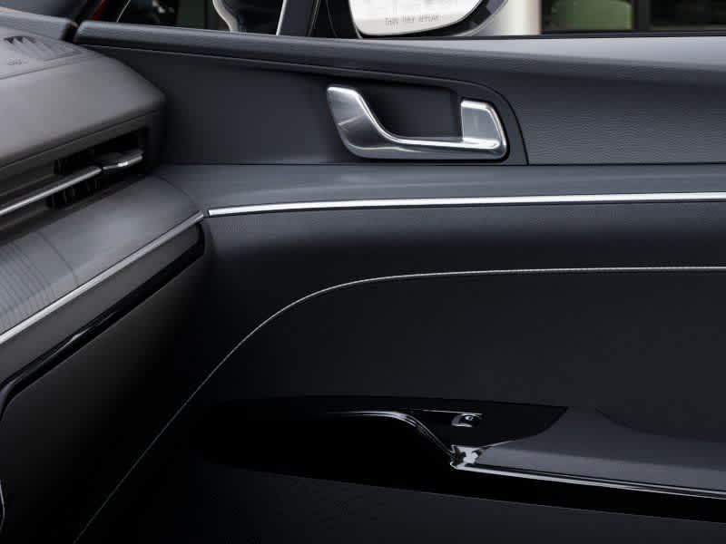 Thumbnail: 2025 Kia K5 - 25