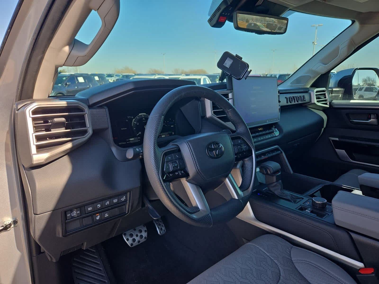 Thumbnail: 2024 Toyota Tundra - 2