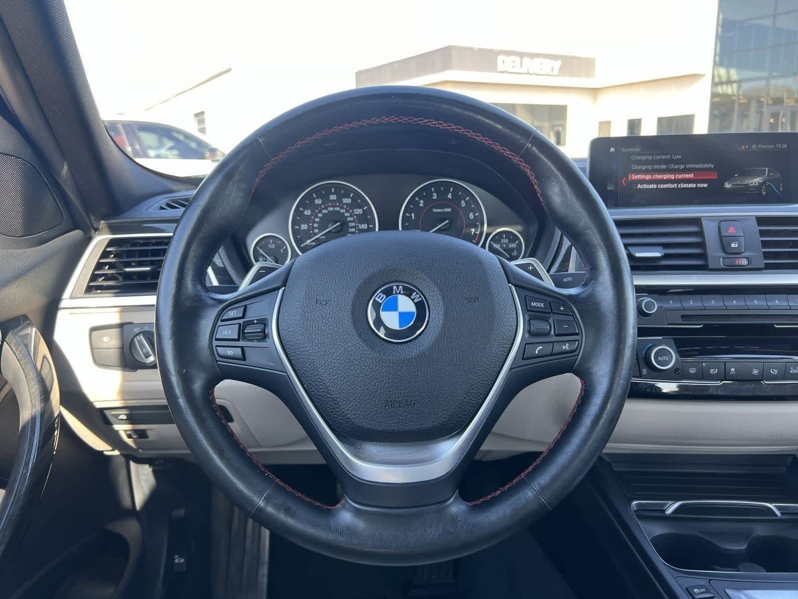 Thumbnail: 2018 BMW 3 Series - 30