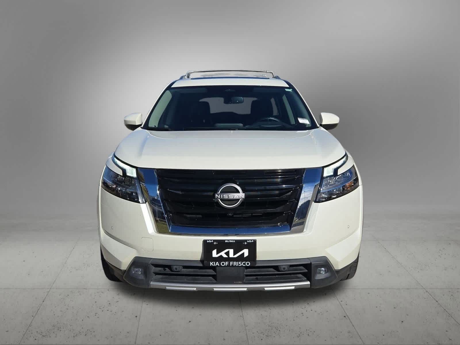 Thumbnail: 2022 Nissan Pathfinder - 9