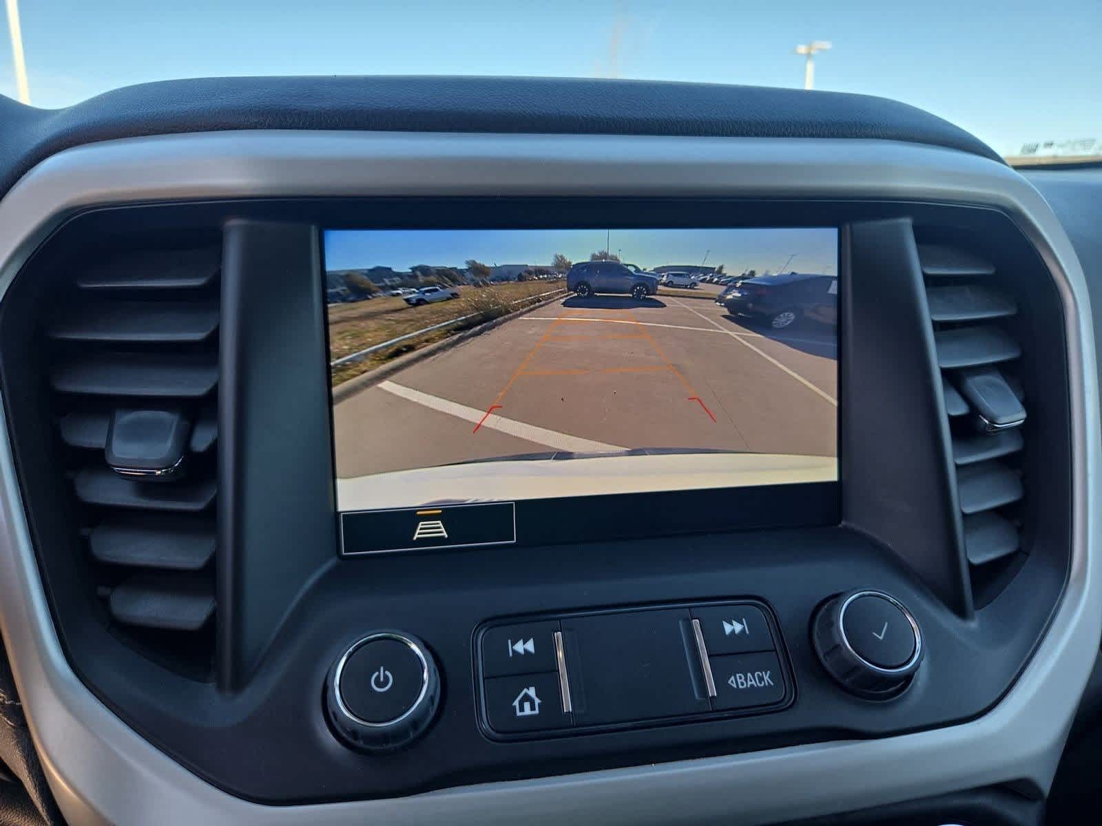 Thumbnail: 2023 GMC Acadia - 28