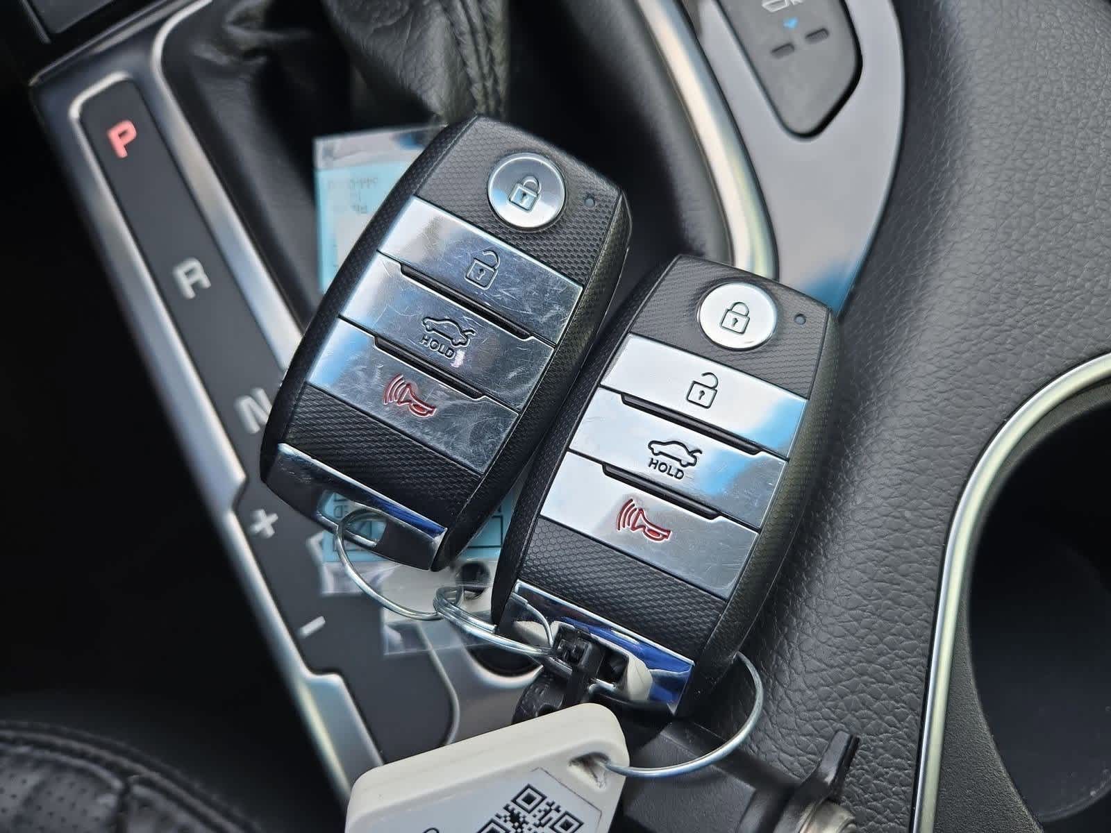 Thumbnail: 2015 Kia Optima - 34