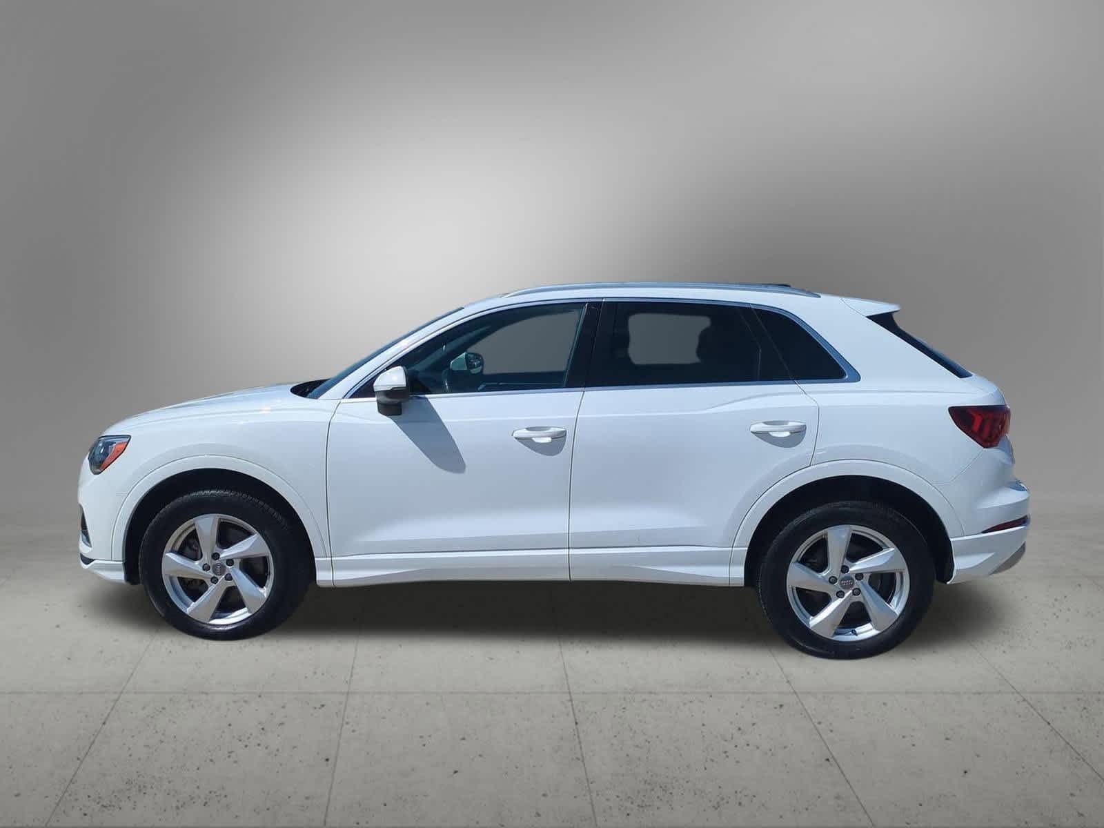 2020 Audi Q3 Premium photo 3
