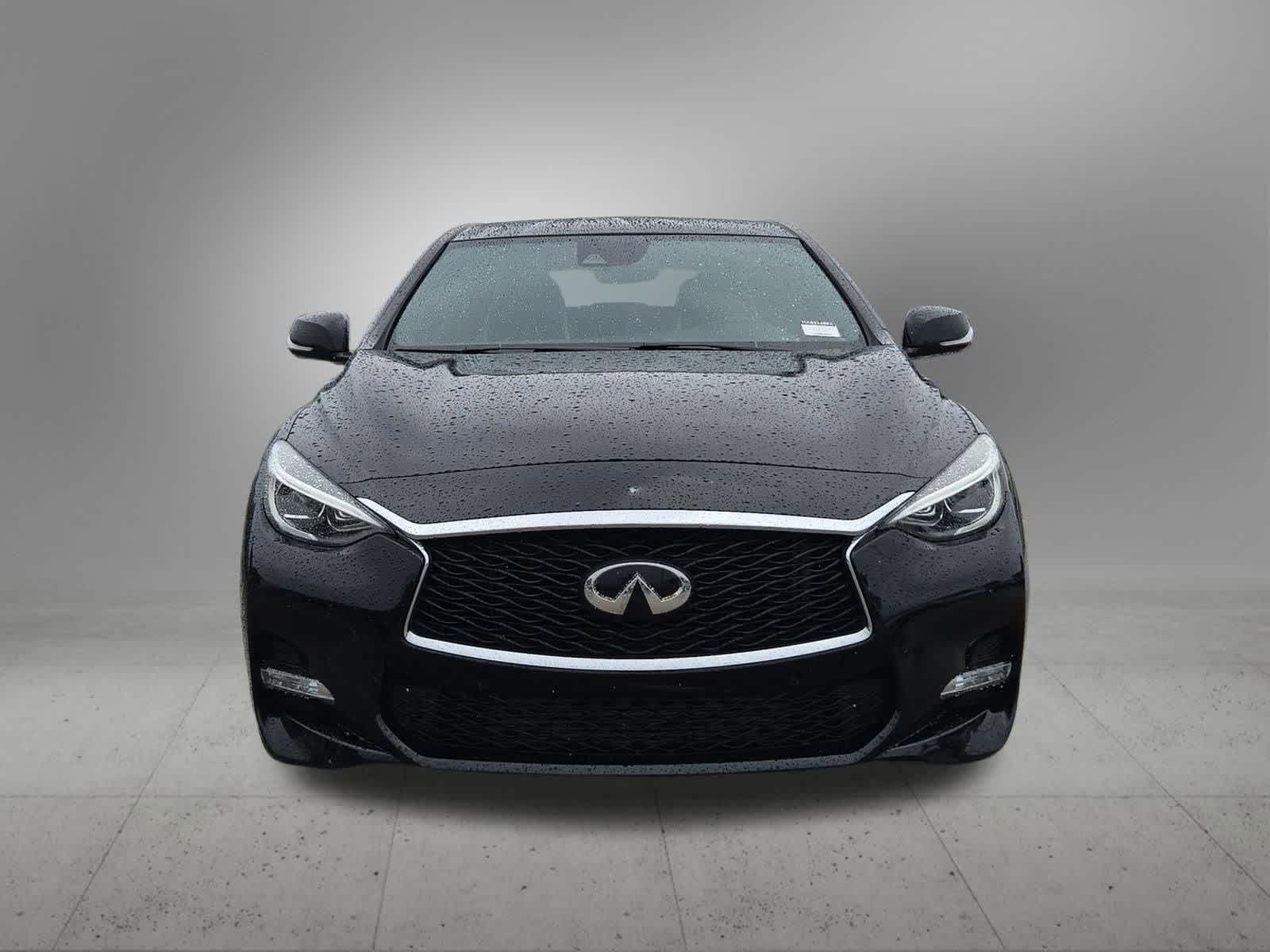 Thumbnail: 2017 INFINITI QX30 - 9