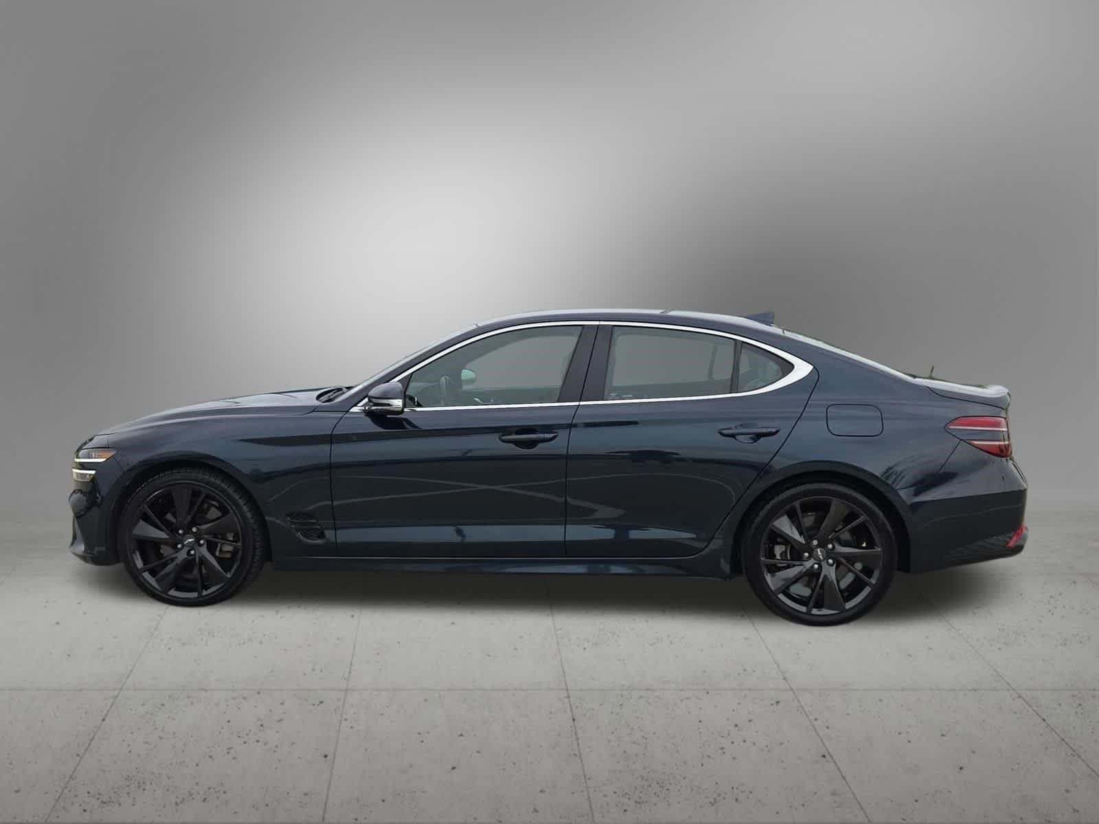 Thumbnail: 2023 Genesis G70 - 3