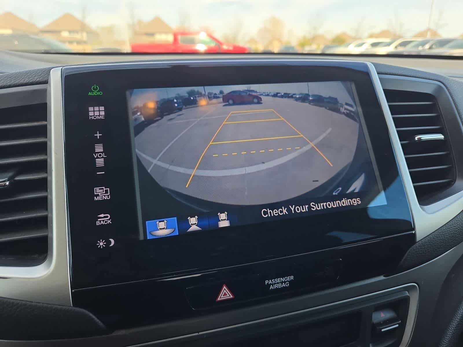 Thumbnail: 2016 Honda Pilot - 30