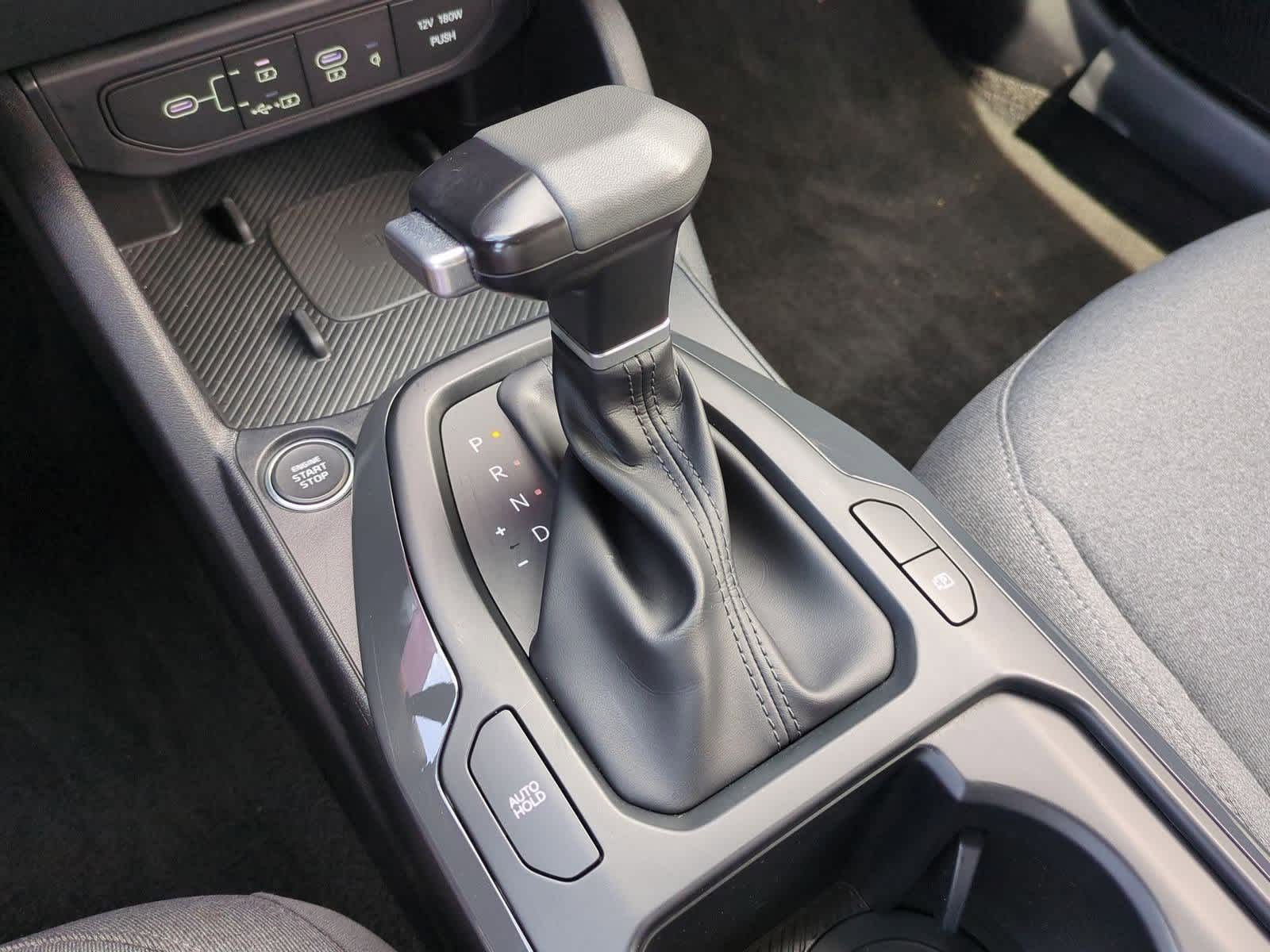 2025 Kia K4 EX 29