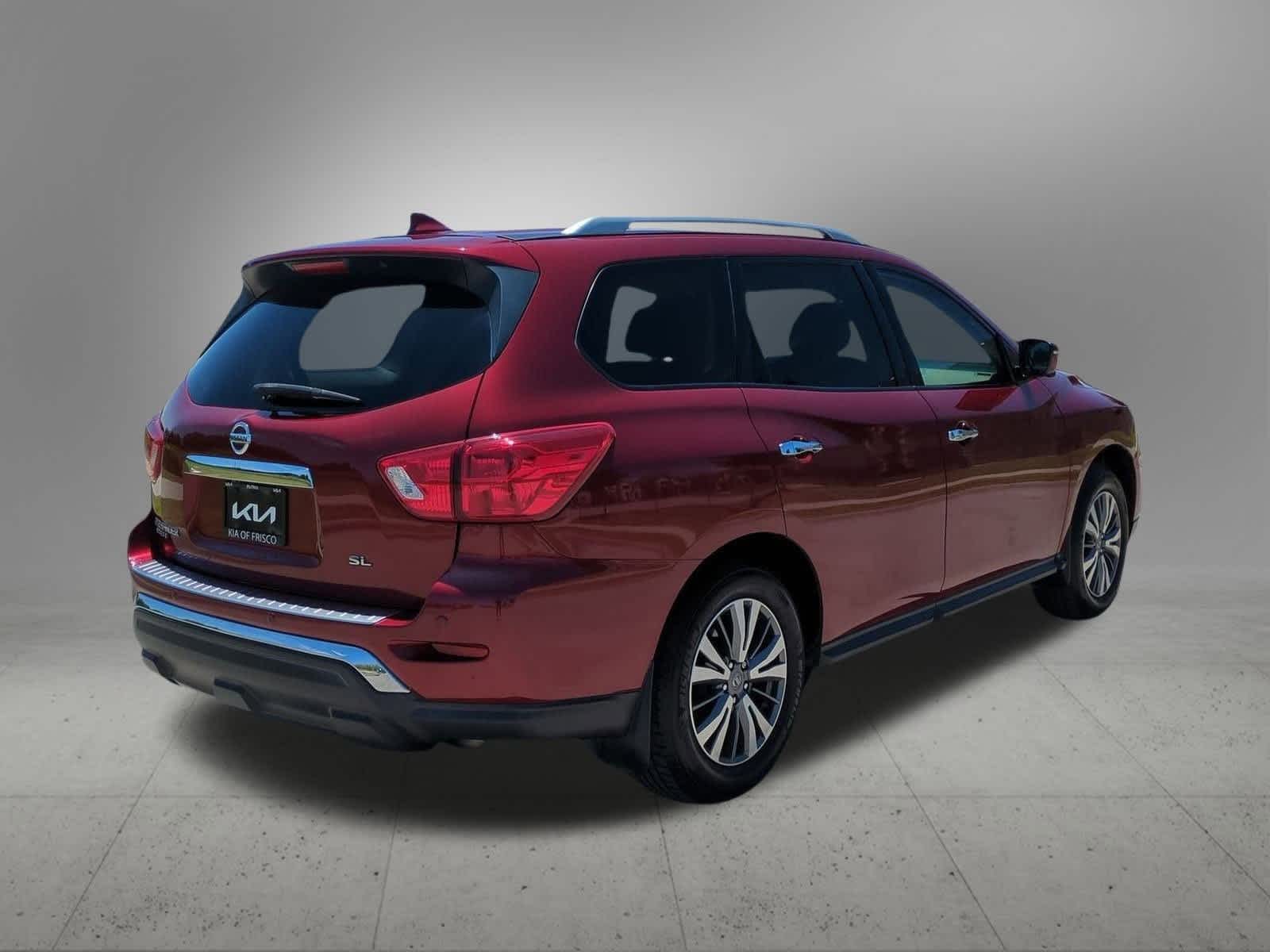 Thumbnail: 2020 Nissan Pathfinder - 6
