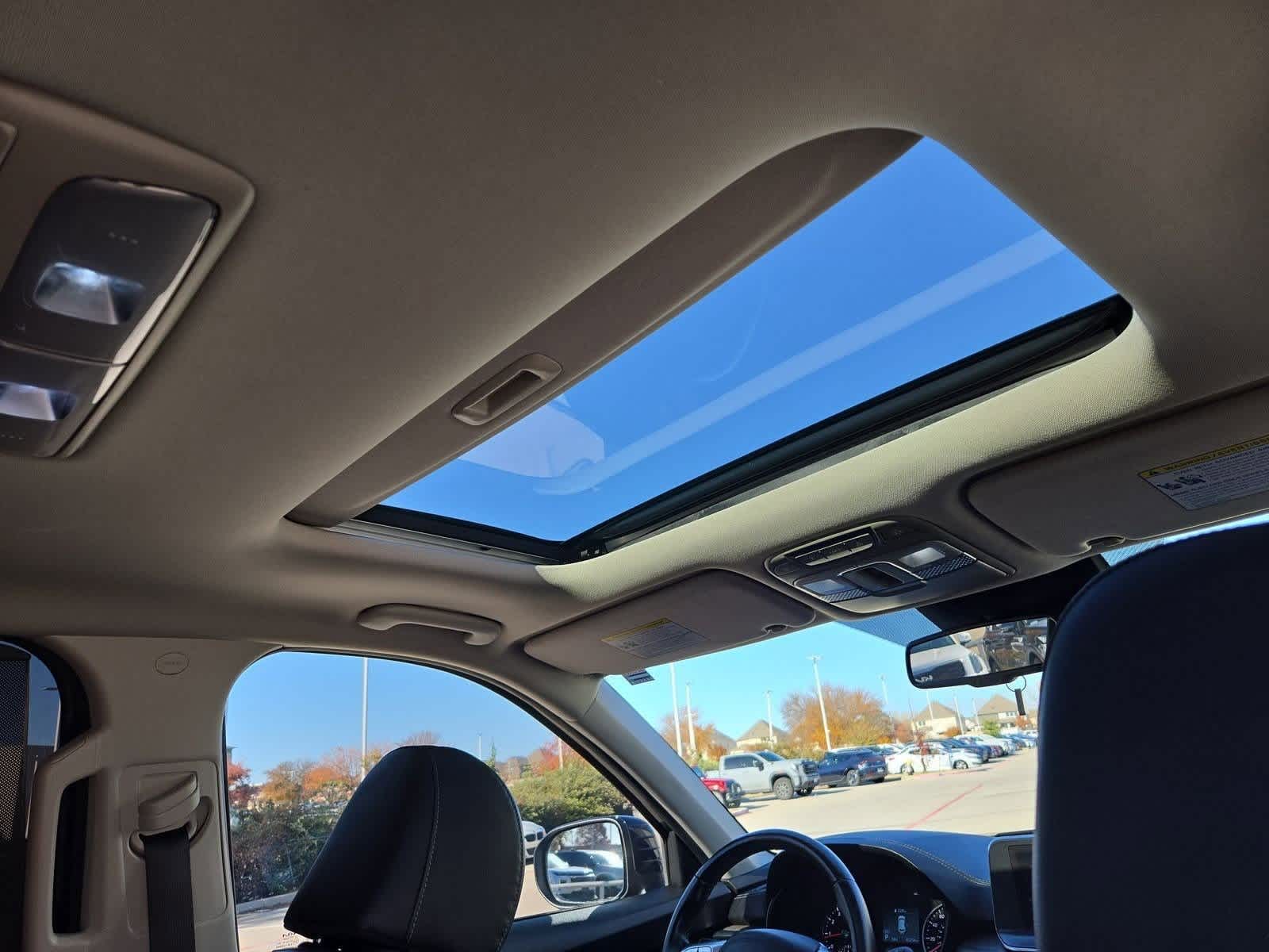 Thumbnail: 2022 Kia Telluride - 21