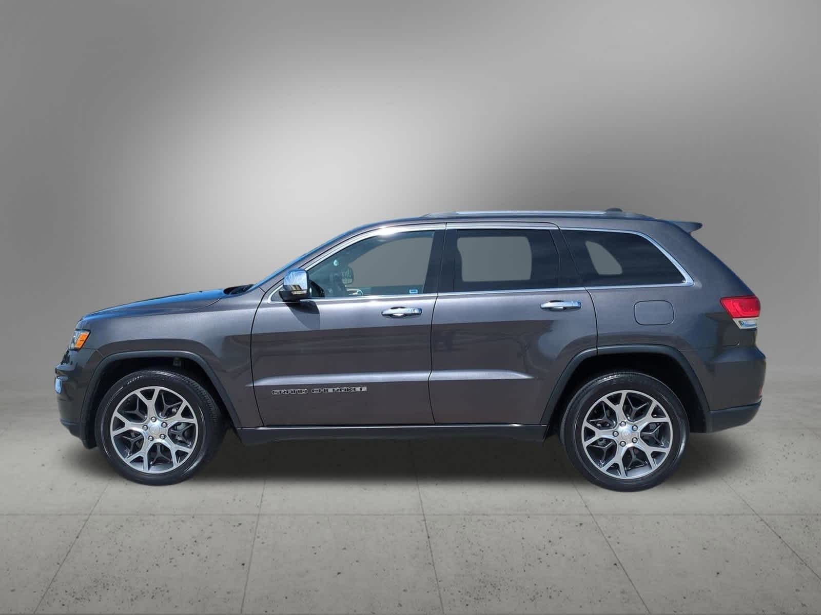 Thumbnail: 2019 Jeep Grand Cherokee - 3