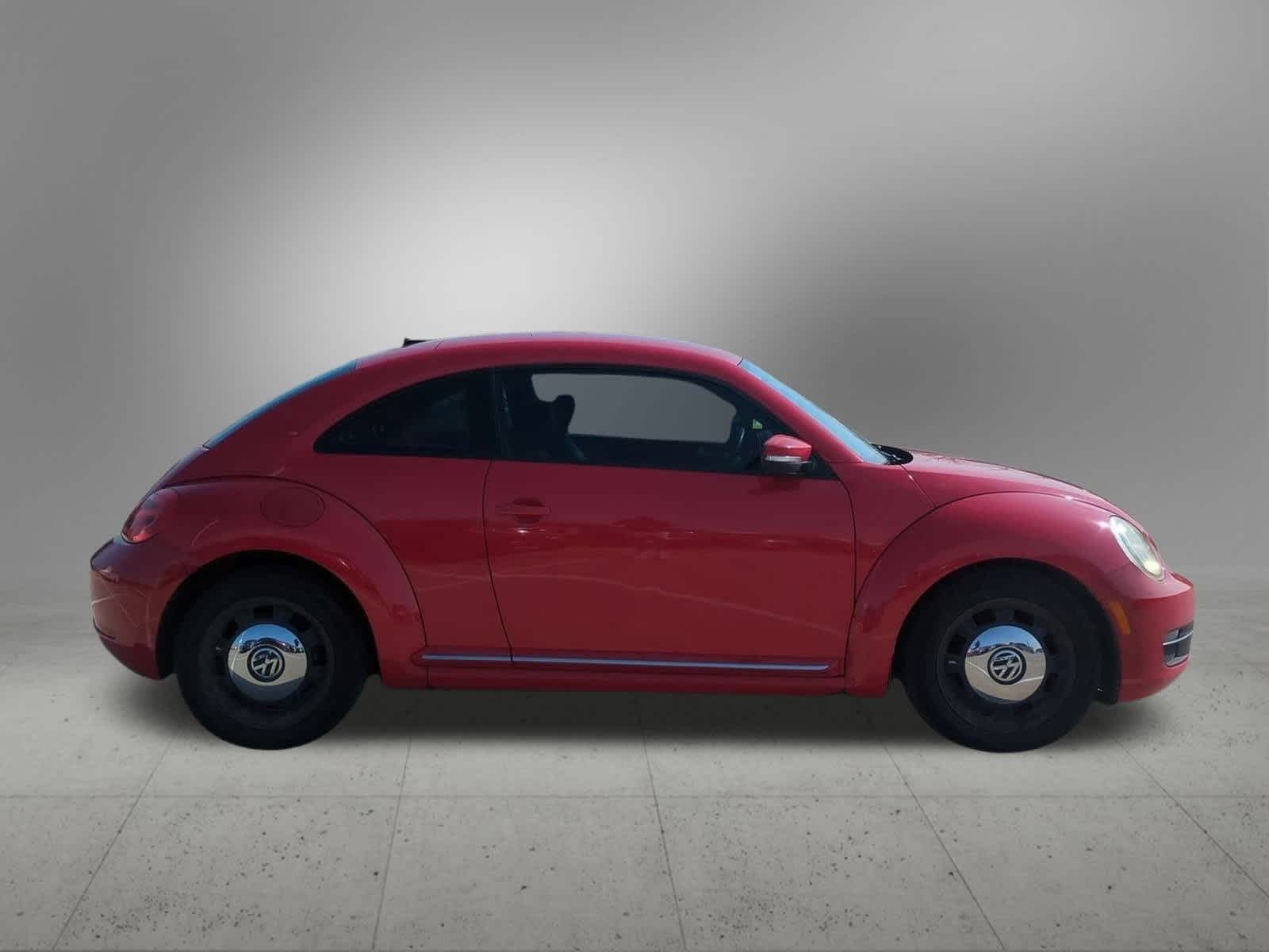 Thumbnail: 2014 Volkswagen Beetle - 7