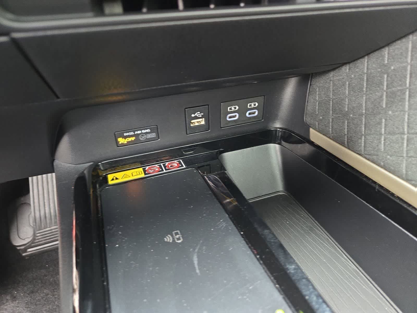 Thumbnail: 2025 Toyota Camry - 29