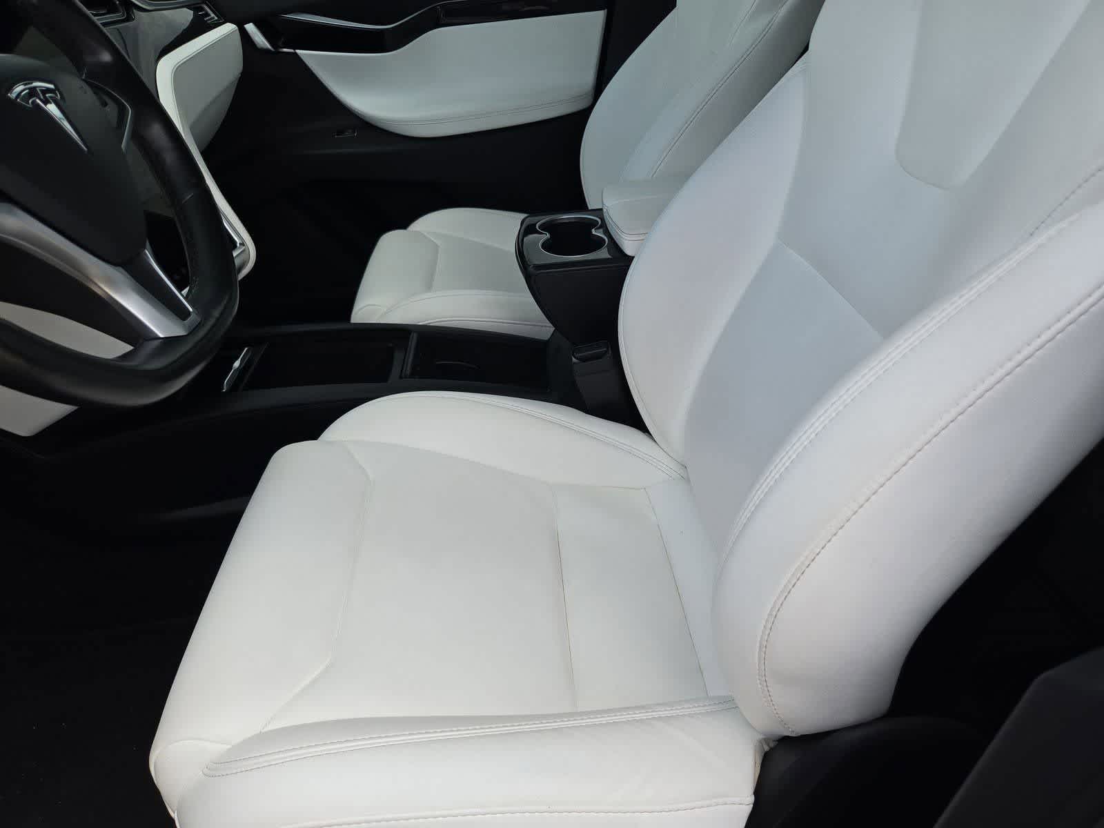 Thumbnail: 2018 Tesla Model X - 13