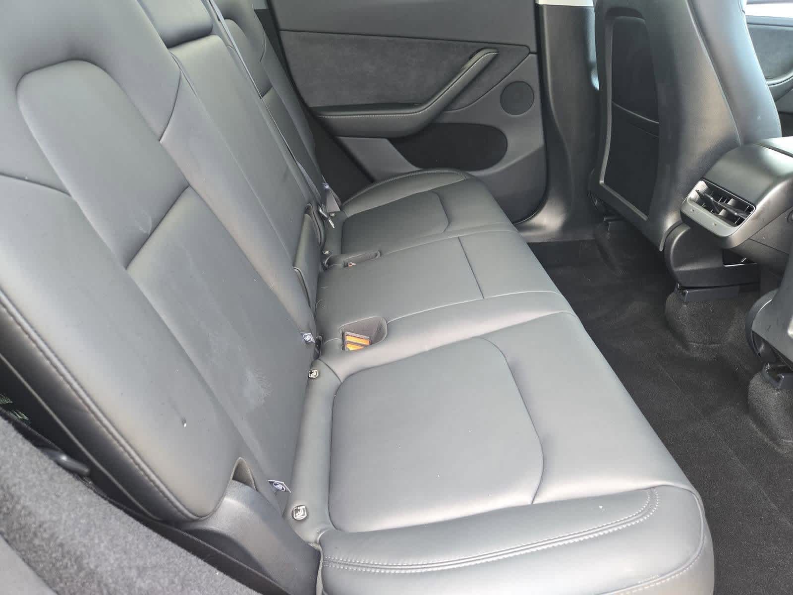 Thumbnail: 2025 Tesla Model Y - 17