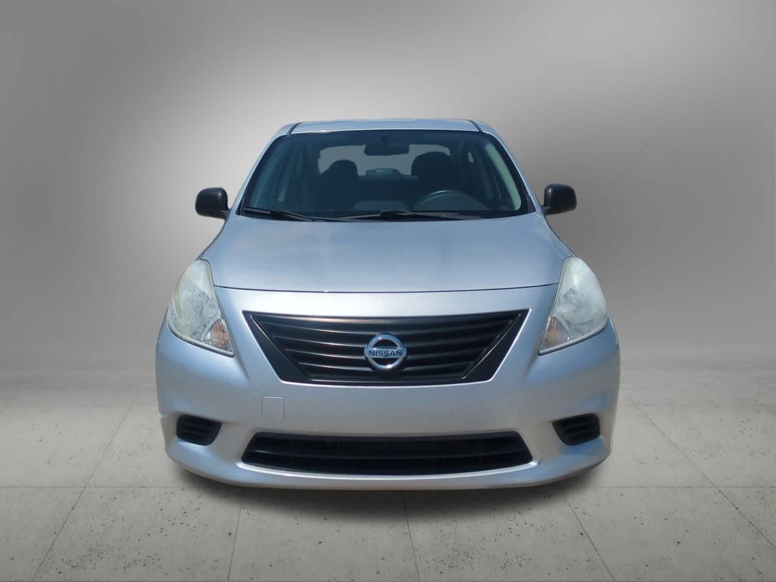 Thumbnail: 2012 Nissan Versa - 9