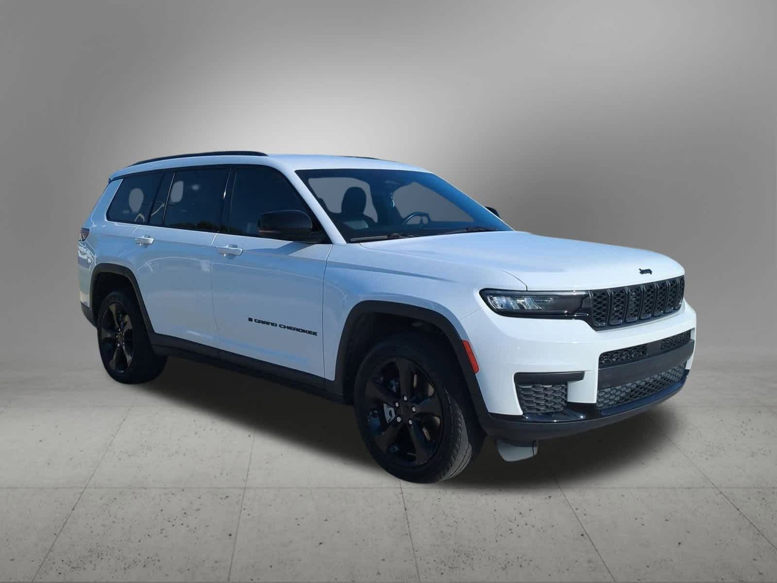 Thumbnail: 2021 Jeep Grand Cherokee L - 8
