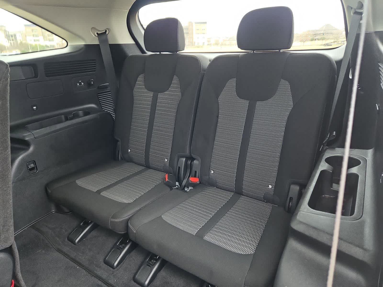 Thumbnail: 2025 Kia Sorento - 34